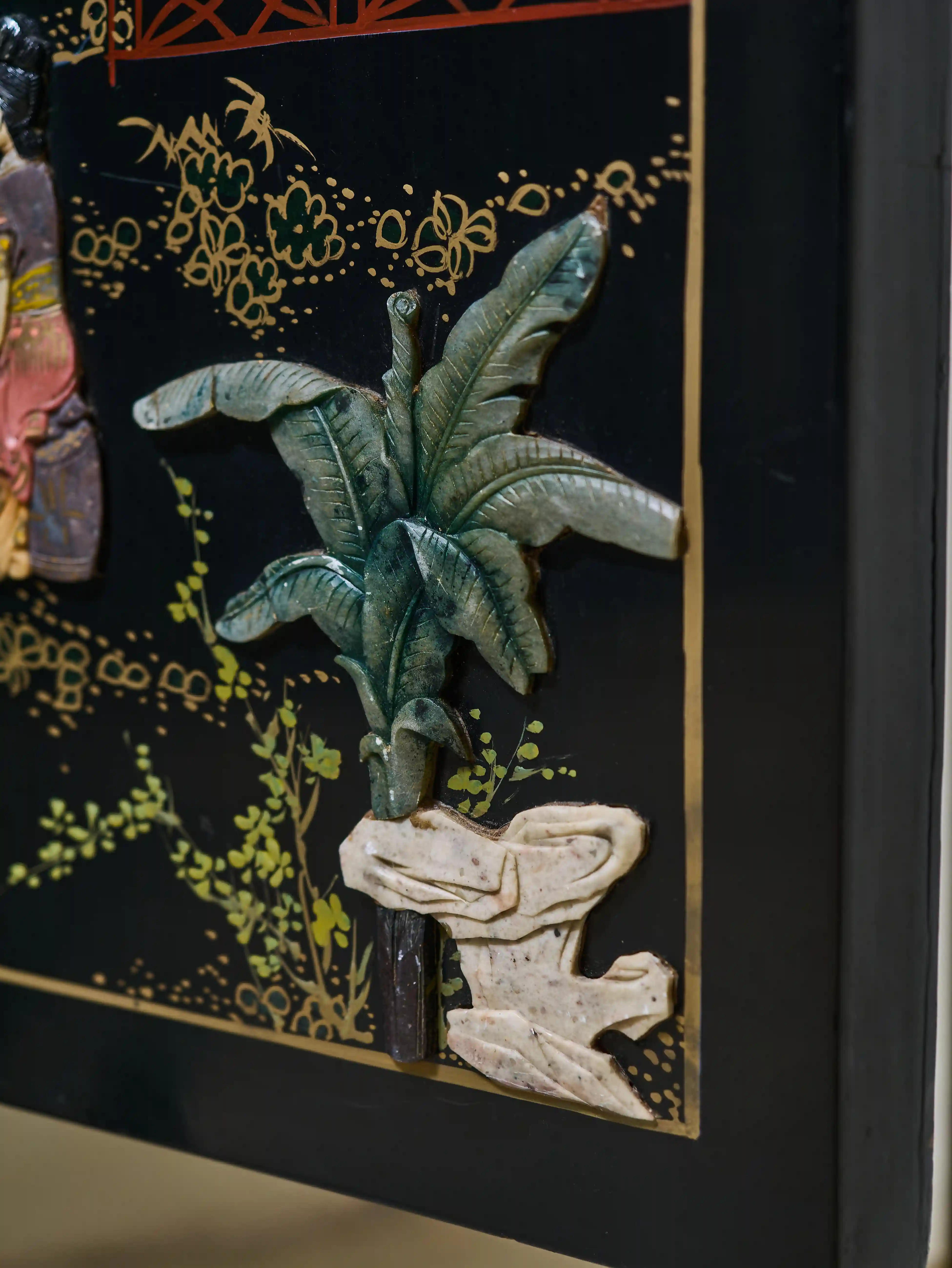 Čínská vykládaná komoda