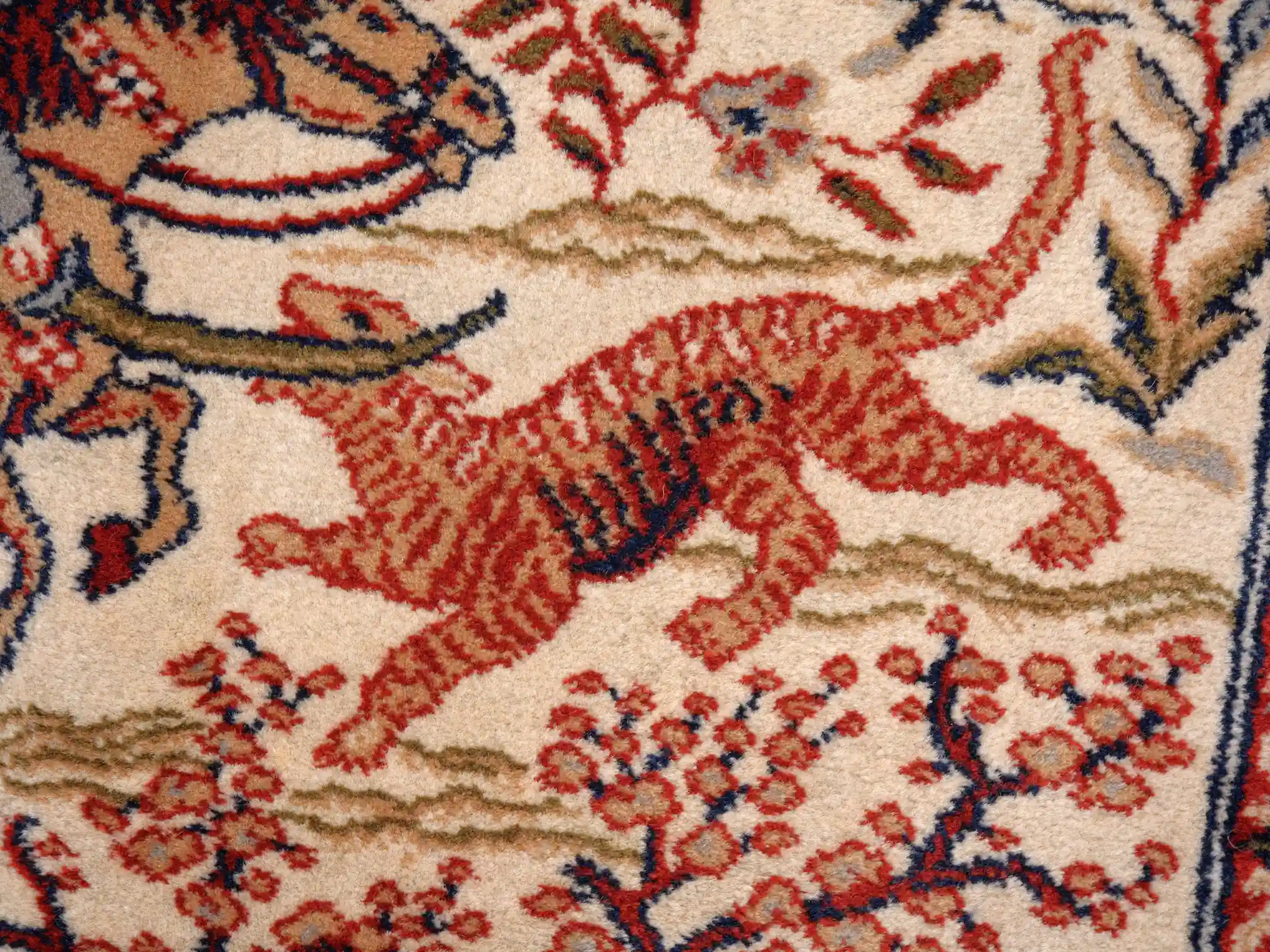 Menší koberec s loveckým motivem 150 X 83 cm