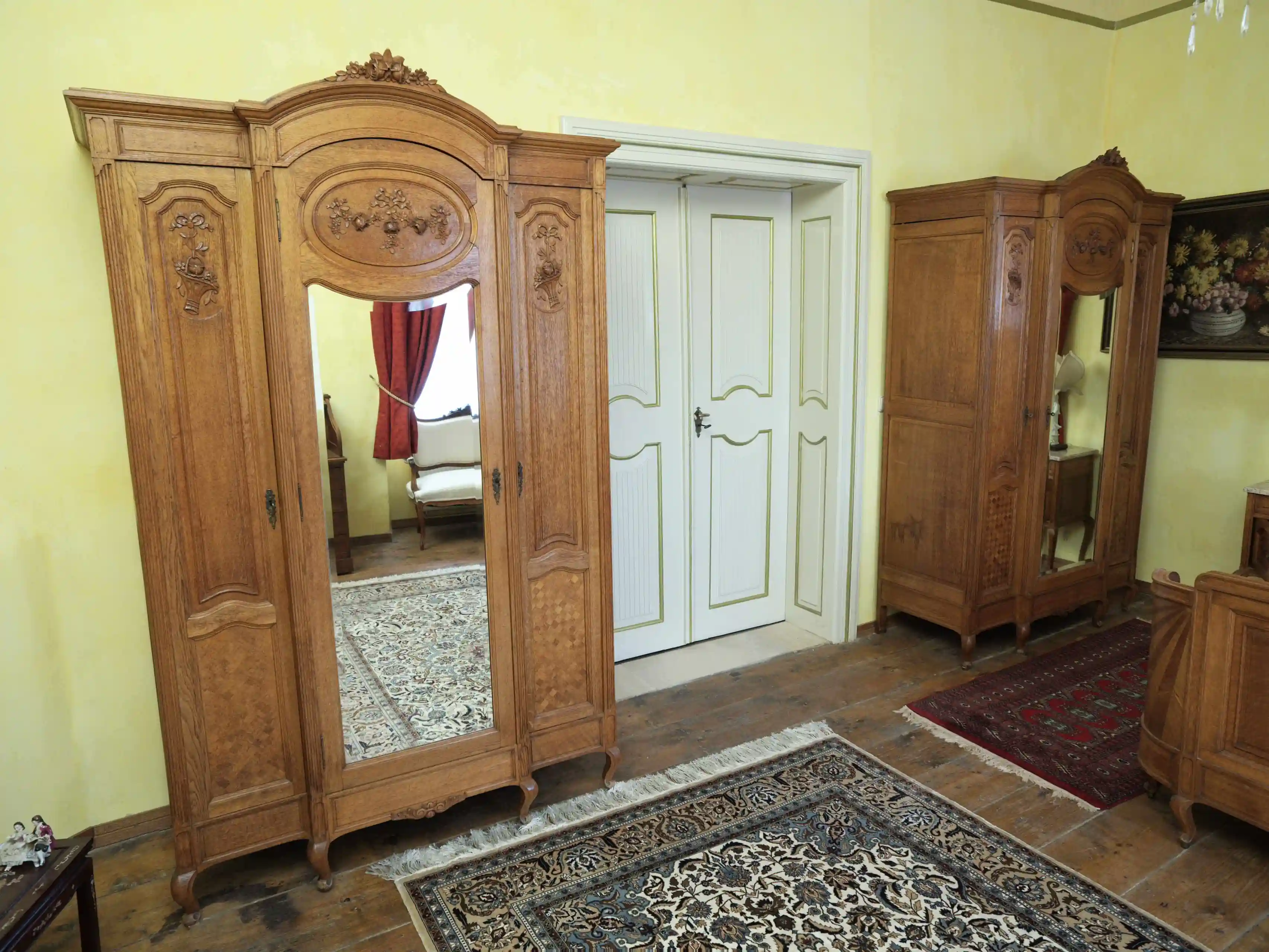 Velký komplet starožitná ložnice ze zámku