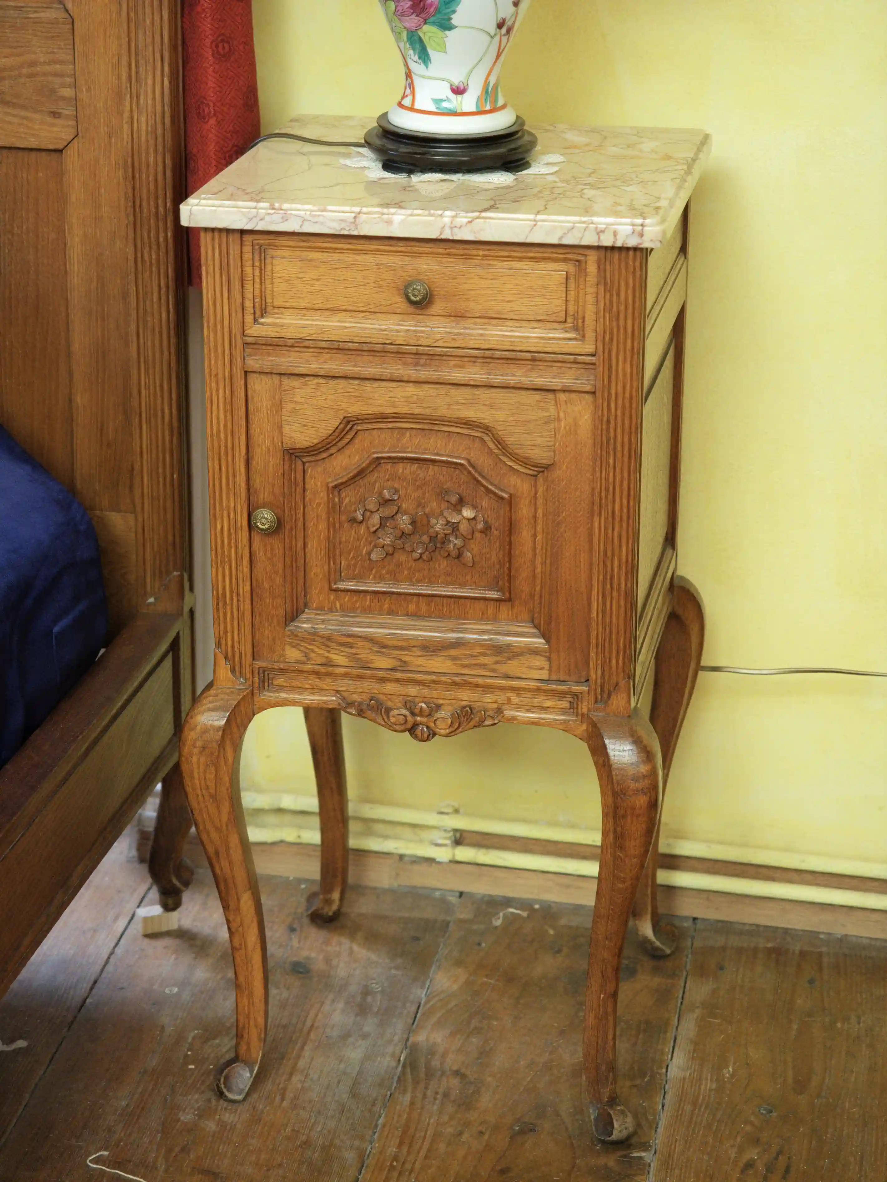 Velký komplet starožitná ložnice ze zámku