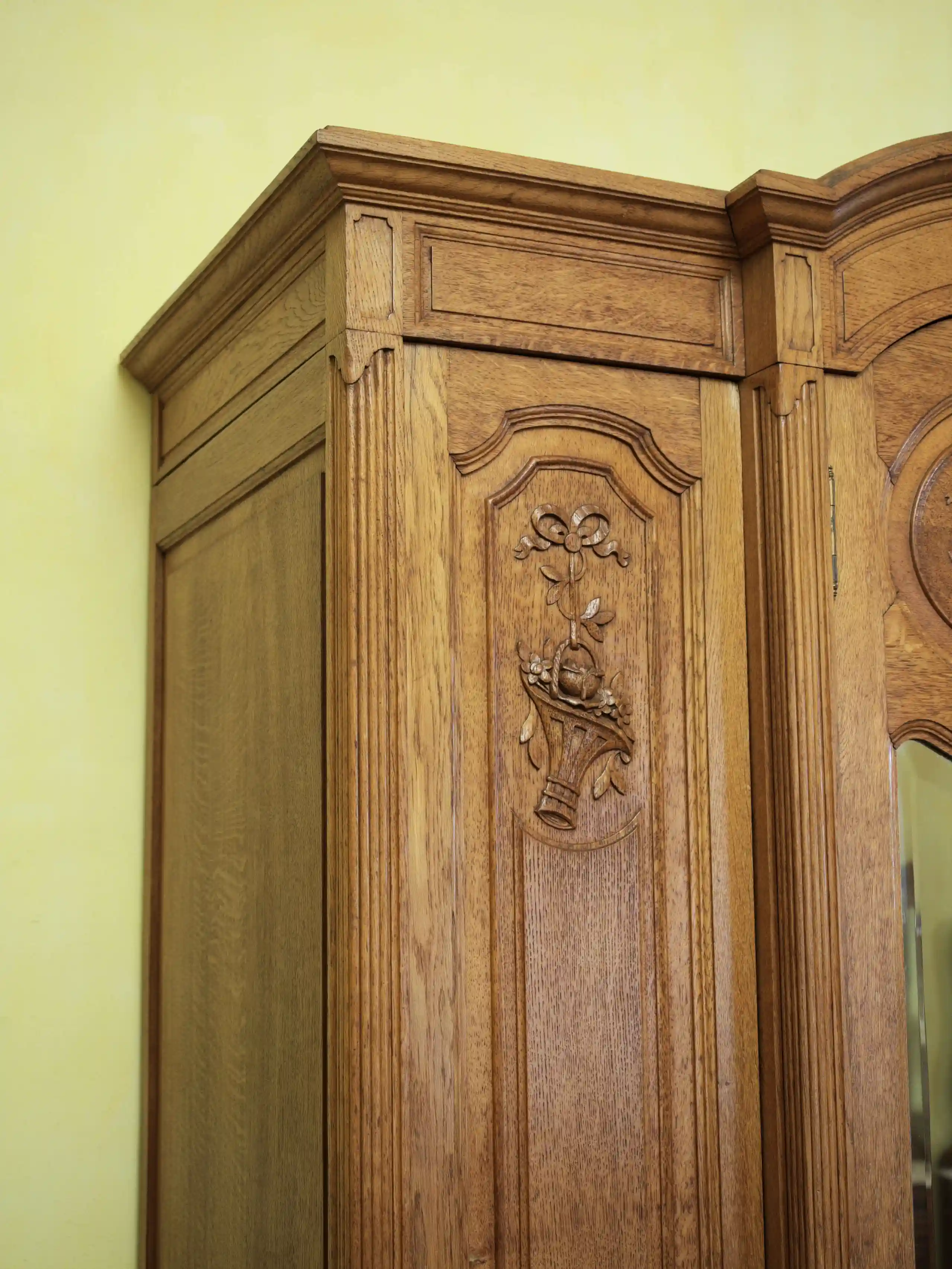 Velký komplet starožitná ložnice ze zámku