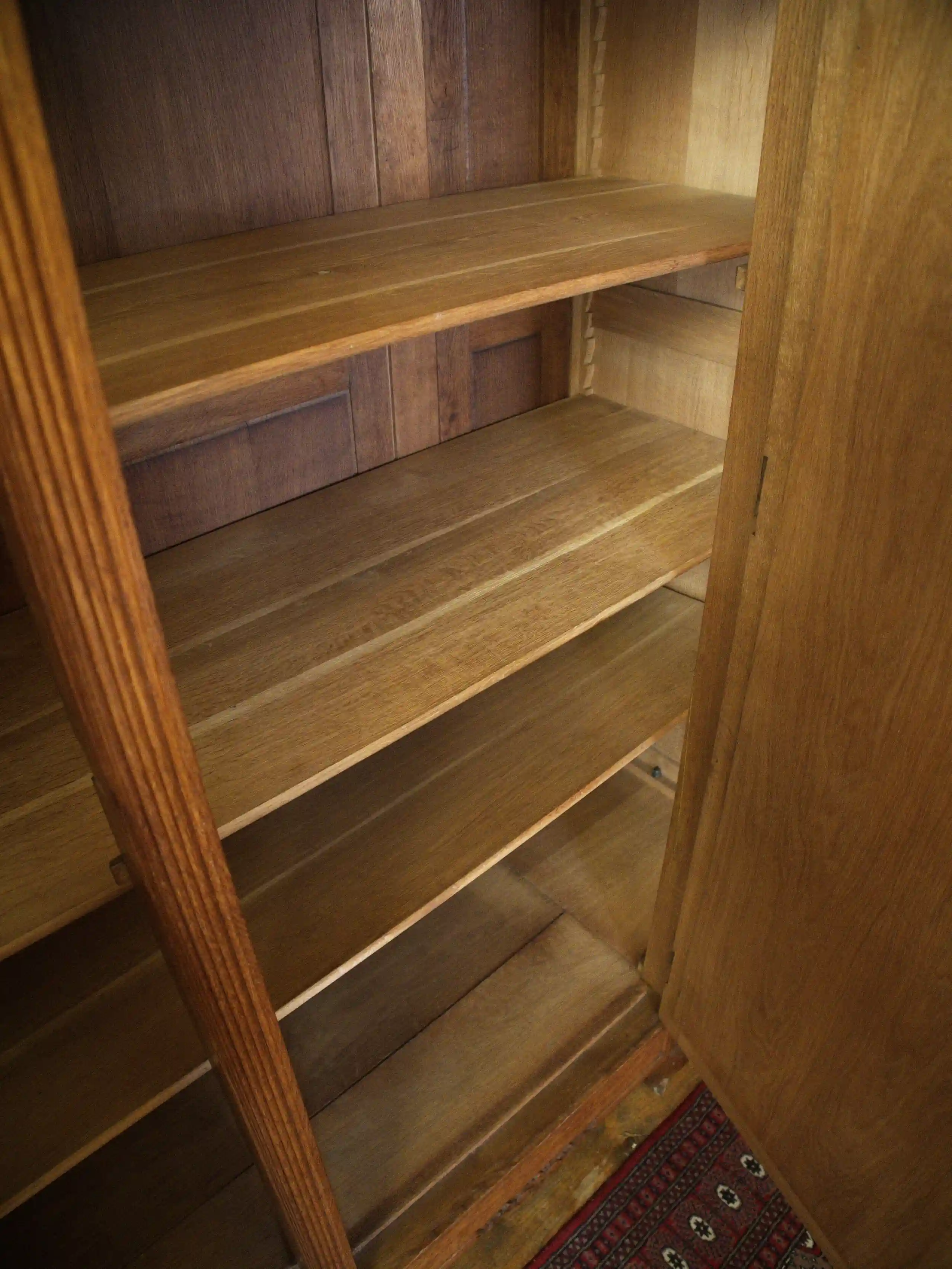 Velký komplet starožitná ložnice ze zámku