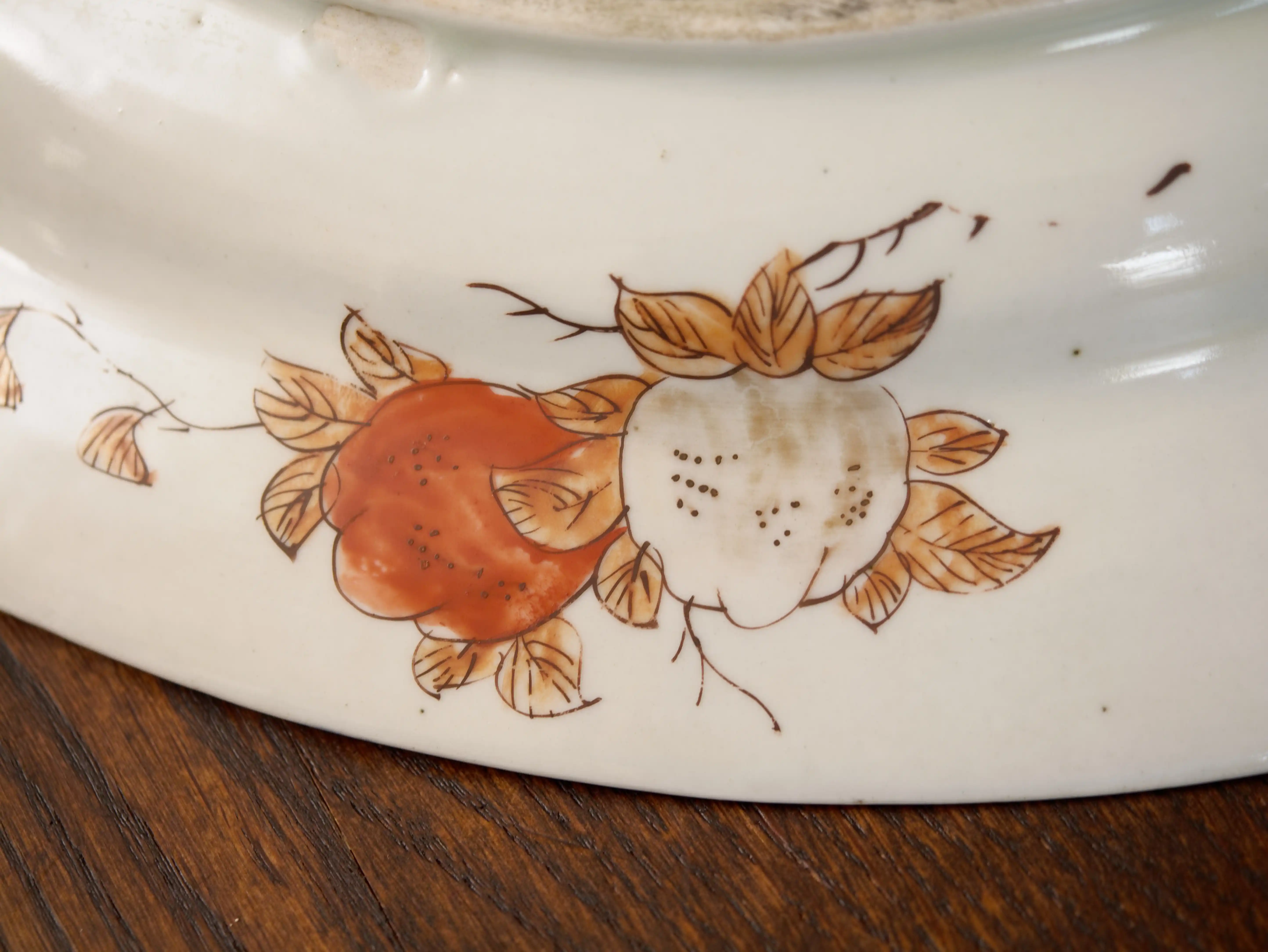 Japonská porcelánová mísa Hichōzan Shinpo sei, Arita / Imari, pozdní Edo až rané Meidži