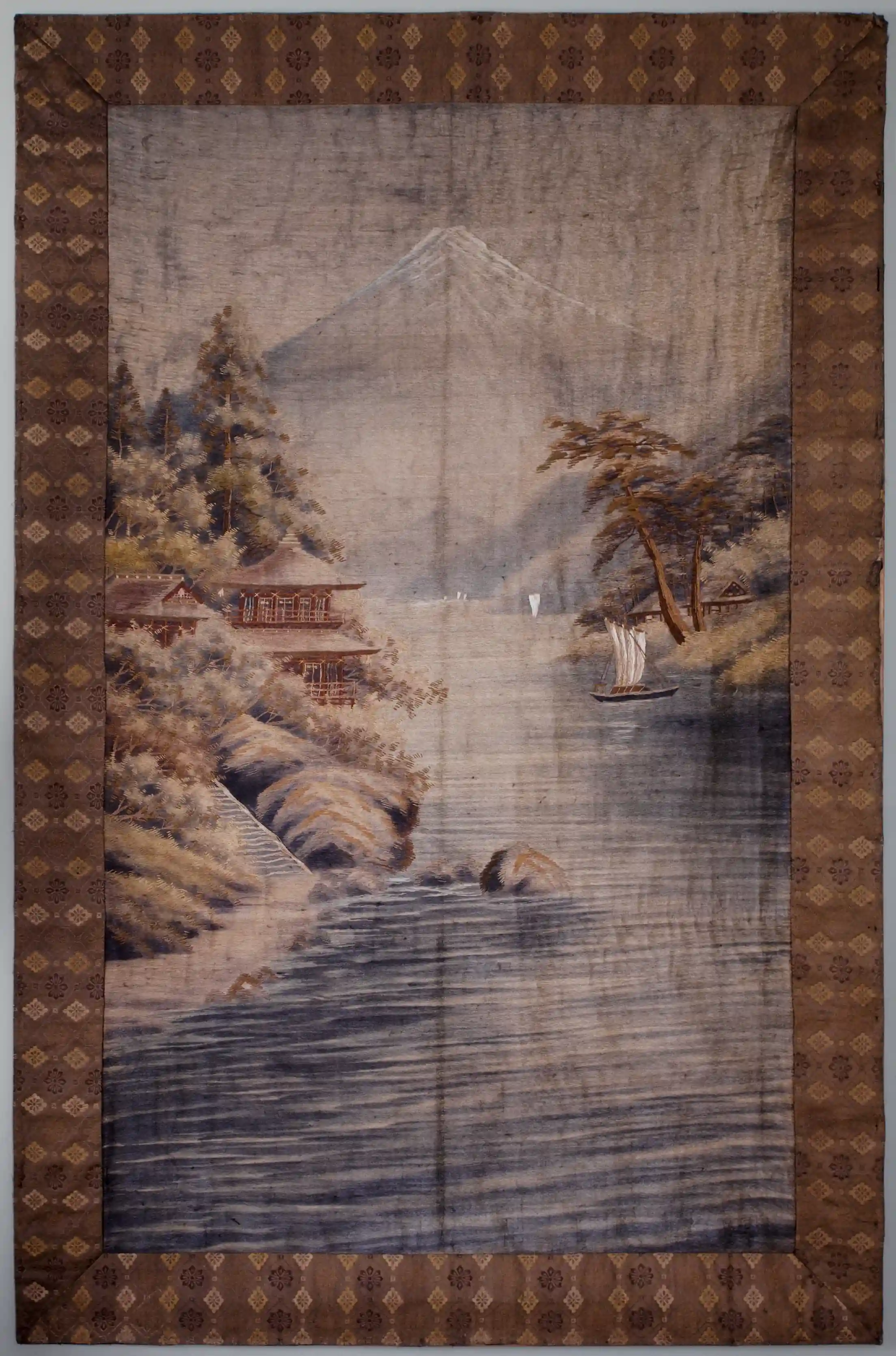Japonský vyšívaný panel „Jezero pod horou Fudži“