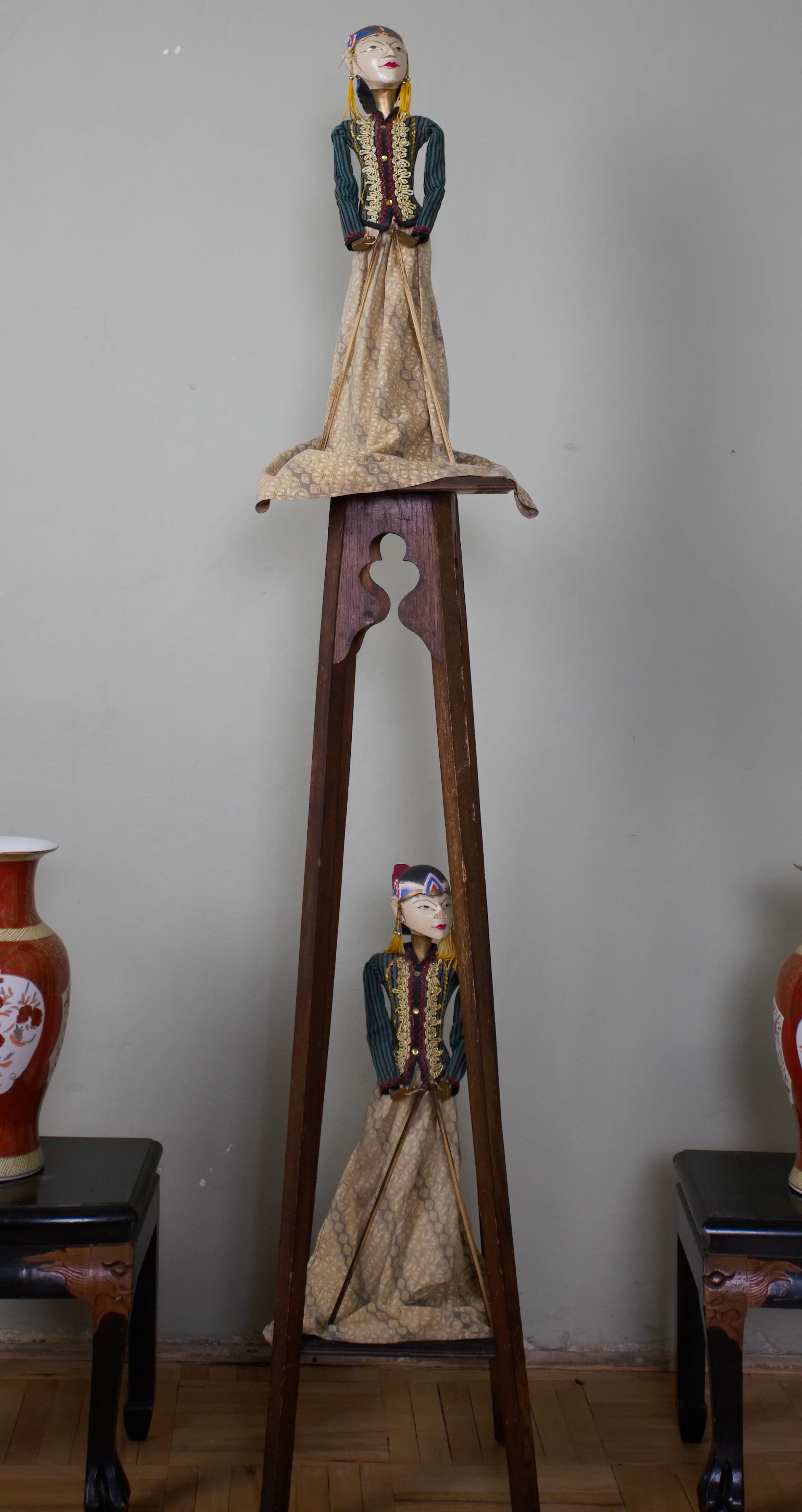 Pár tradičních indonéských loutek Wayang Golek