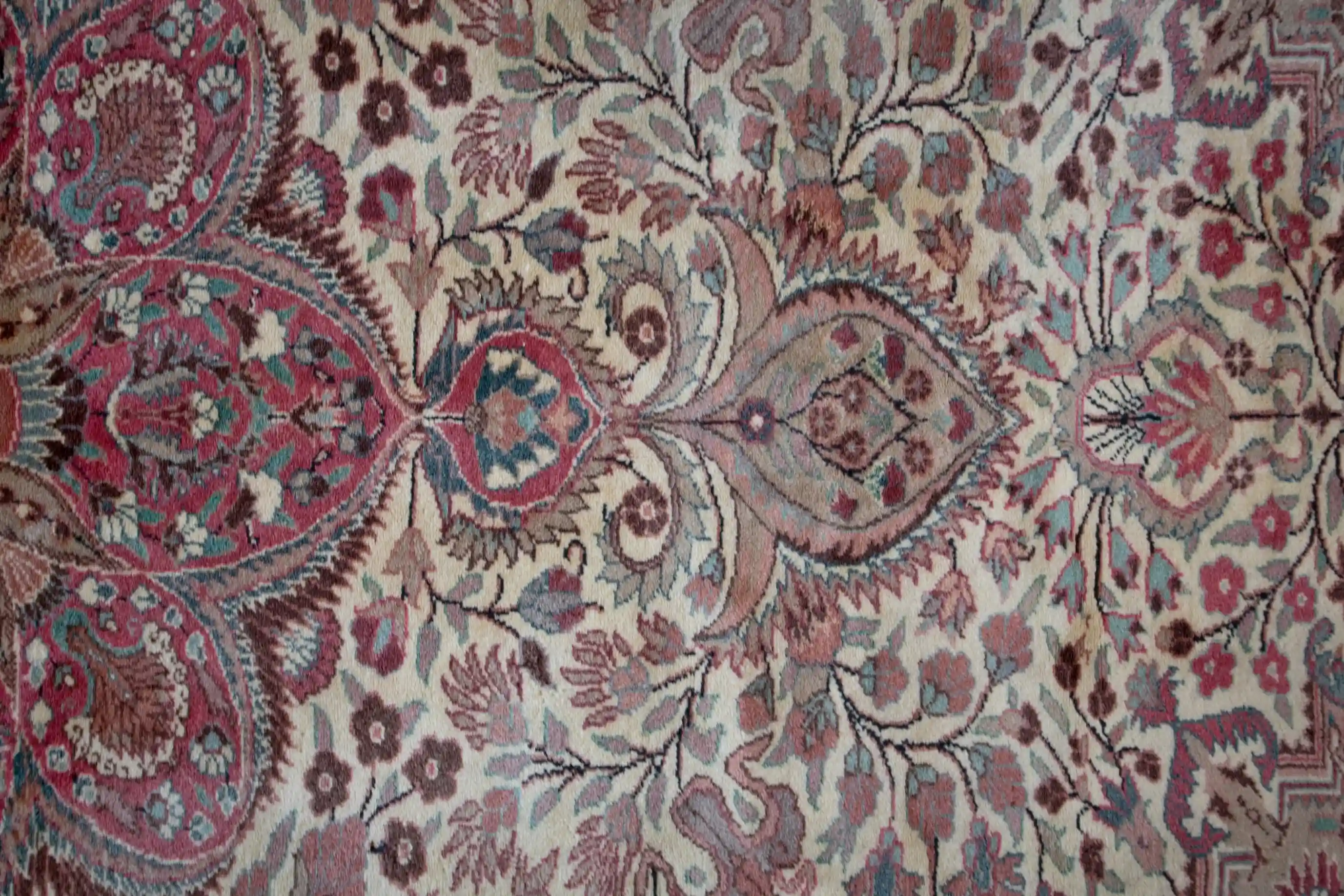 Ručně vázaný turecký koberec Kayseri 314 × 200 cm