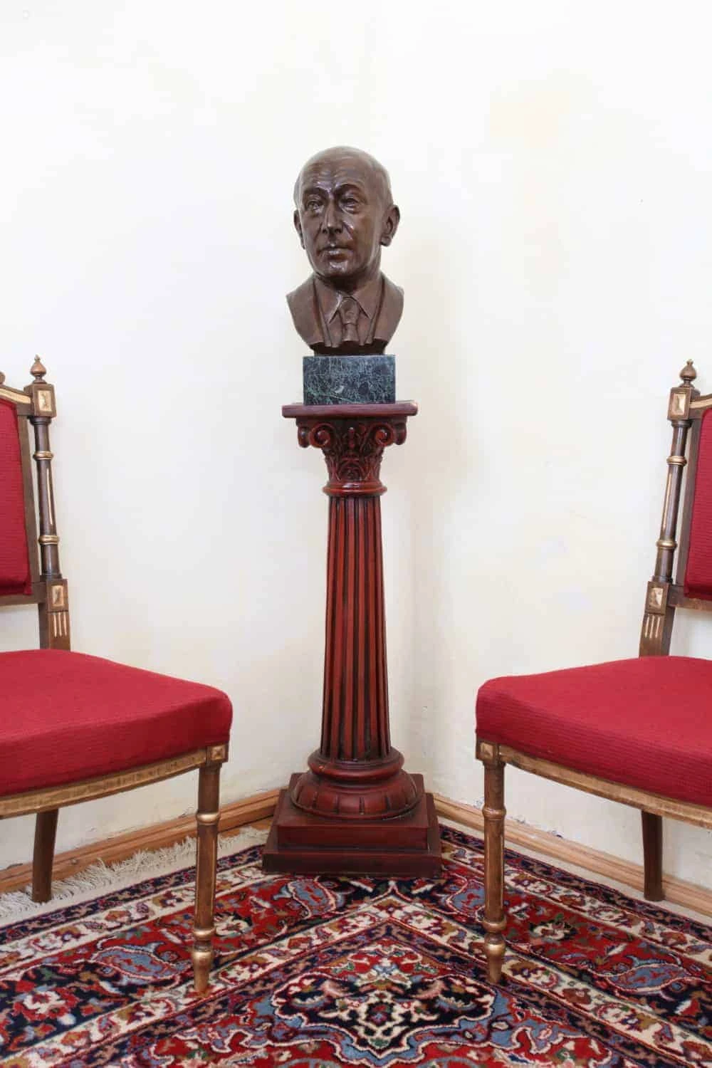 Divadelní sloup/podstavec