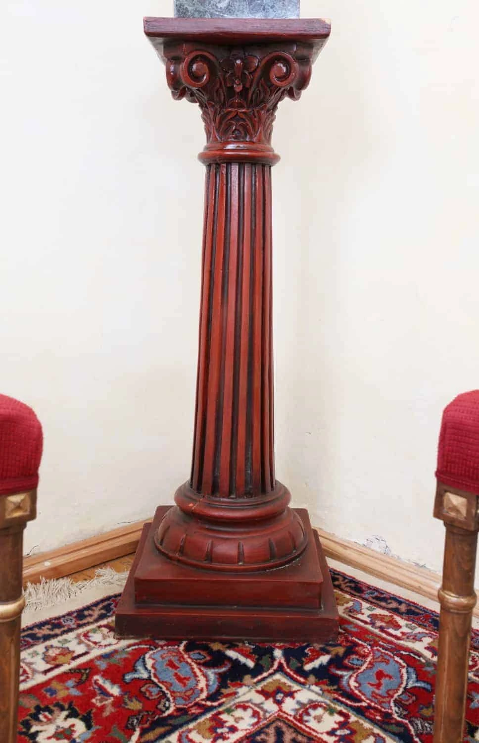 Divadelní sloup/podstavec