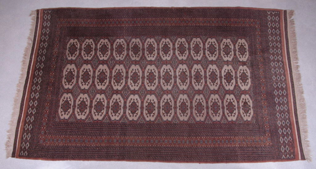 Pakistánský ručně vázaný koberec Karachi 255x160cm