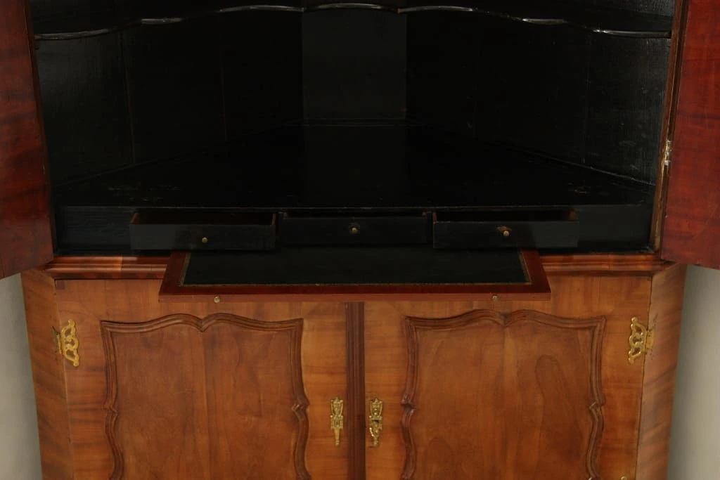 Rohový sekretář Ludvík Filip. Originál. +/- 1830.