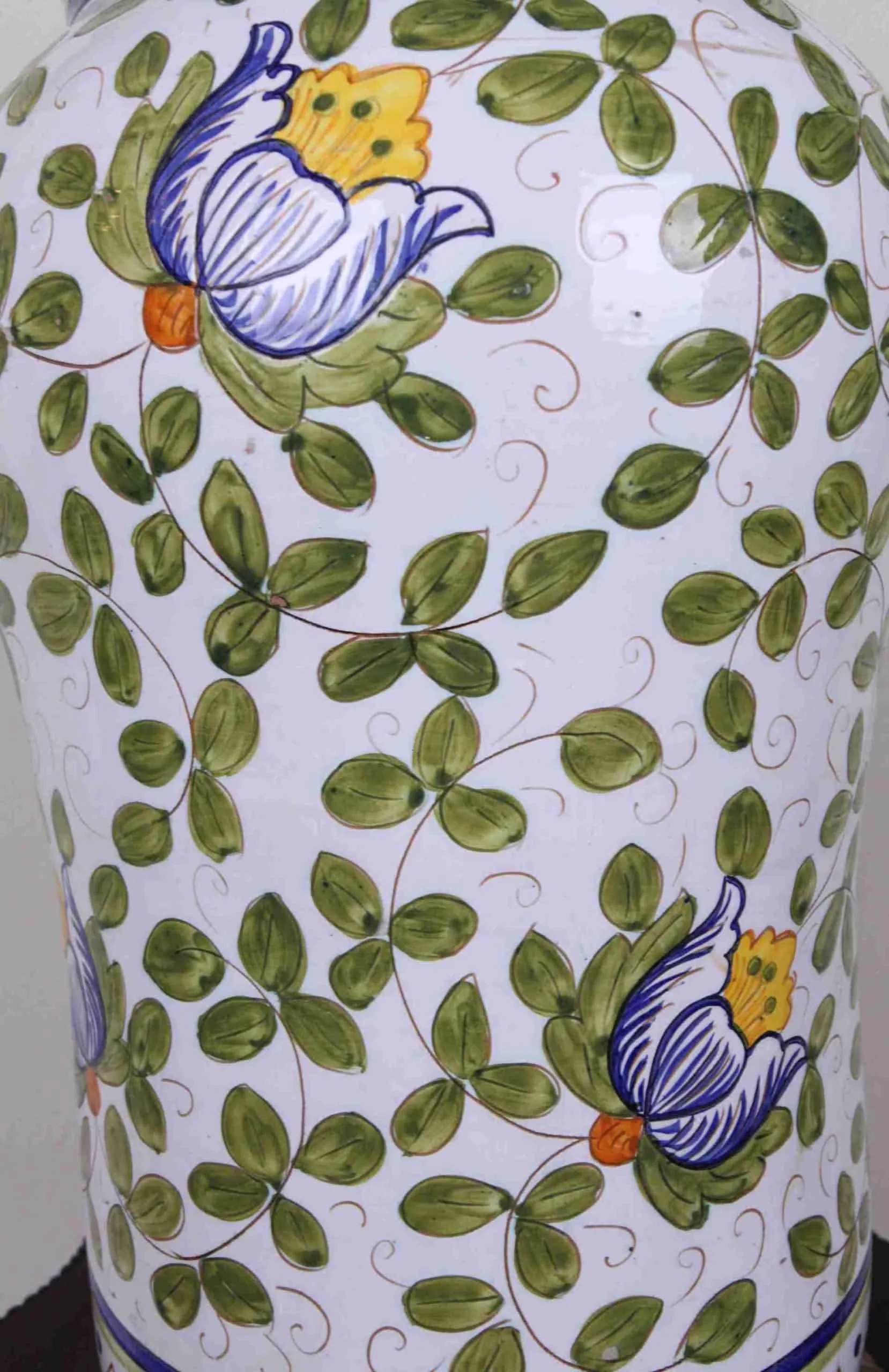 Velká váza Deruta. Značená. Ruční malba. Výška 50 cm
