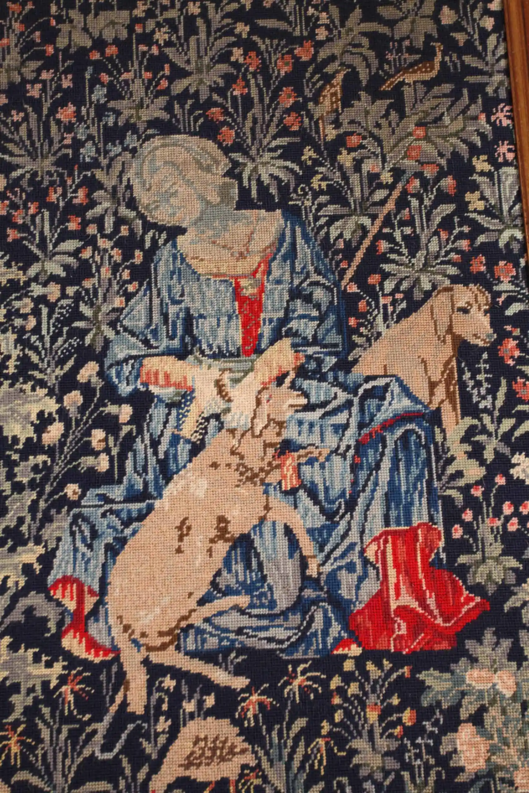 Tapiserie /gobelín v rámu se středověkým motivem 175 X 145 cm