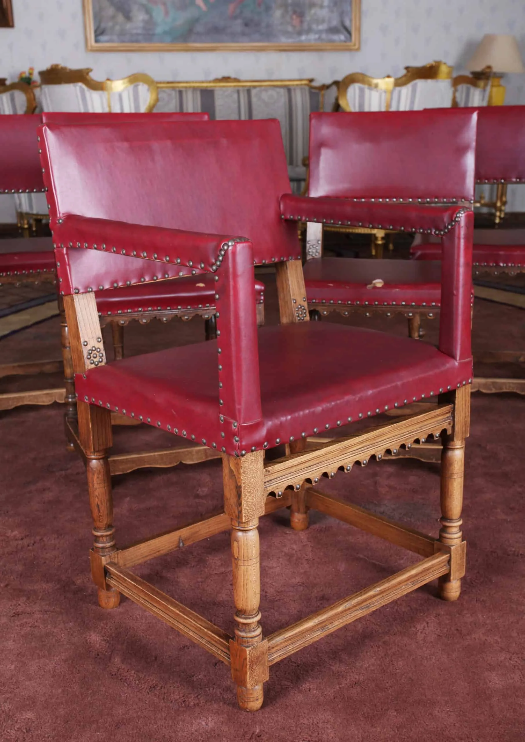 Starožitný komplet 4 židlí a křesílka. Neorenesance