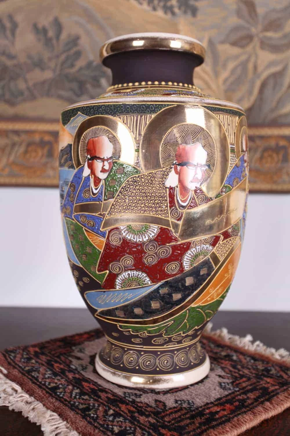 Váza Satsuma. Ručně malovaná.