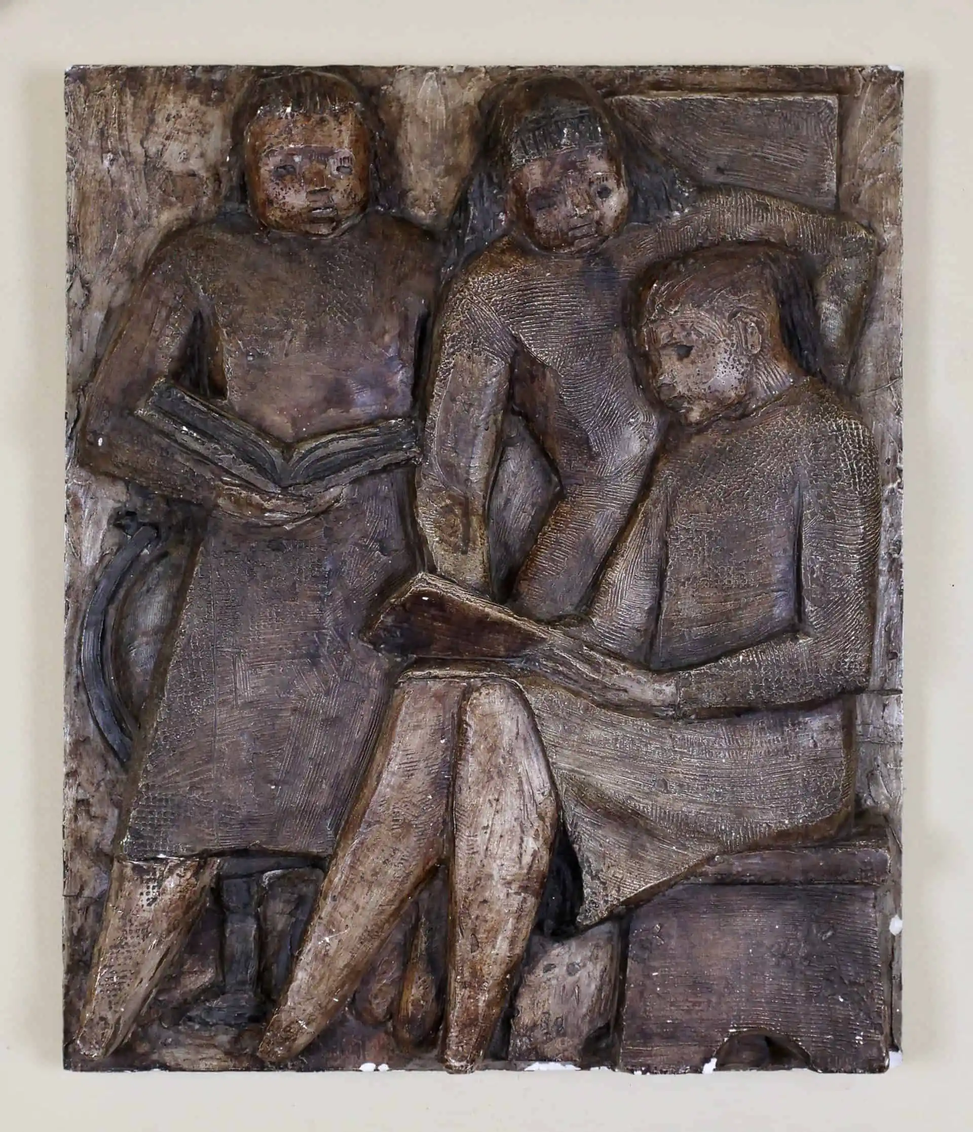 Čtenářky. Velký sádrový obraz.