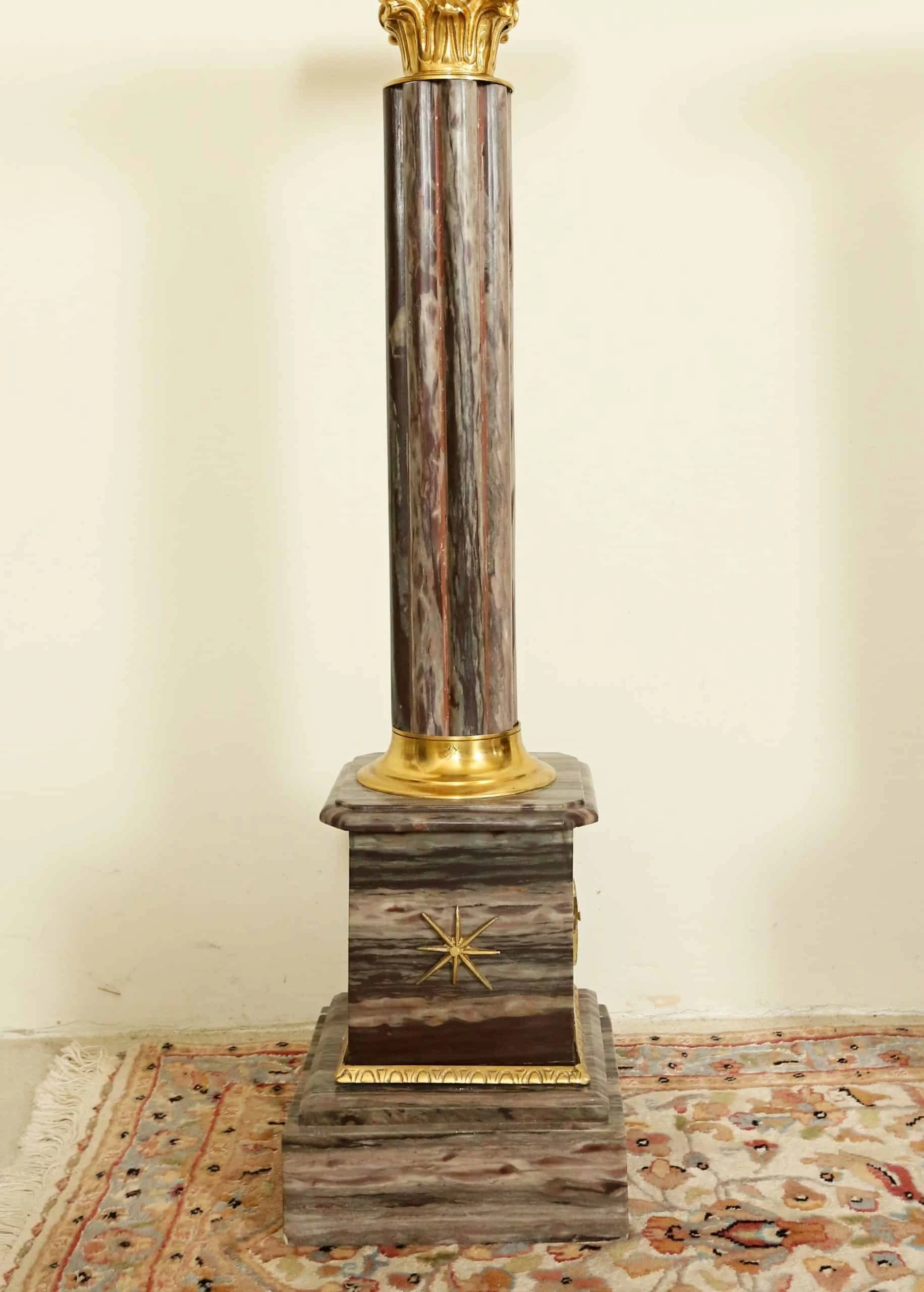 Párové sloupy / podstavce z mramoru