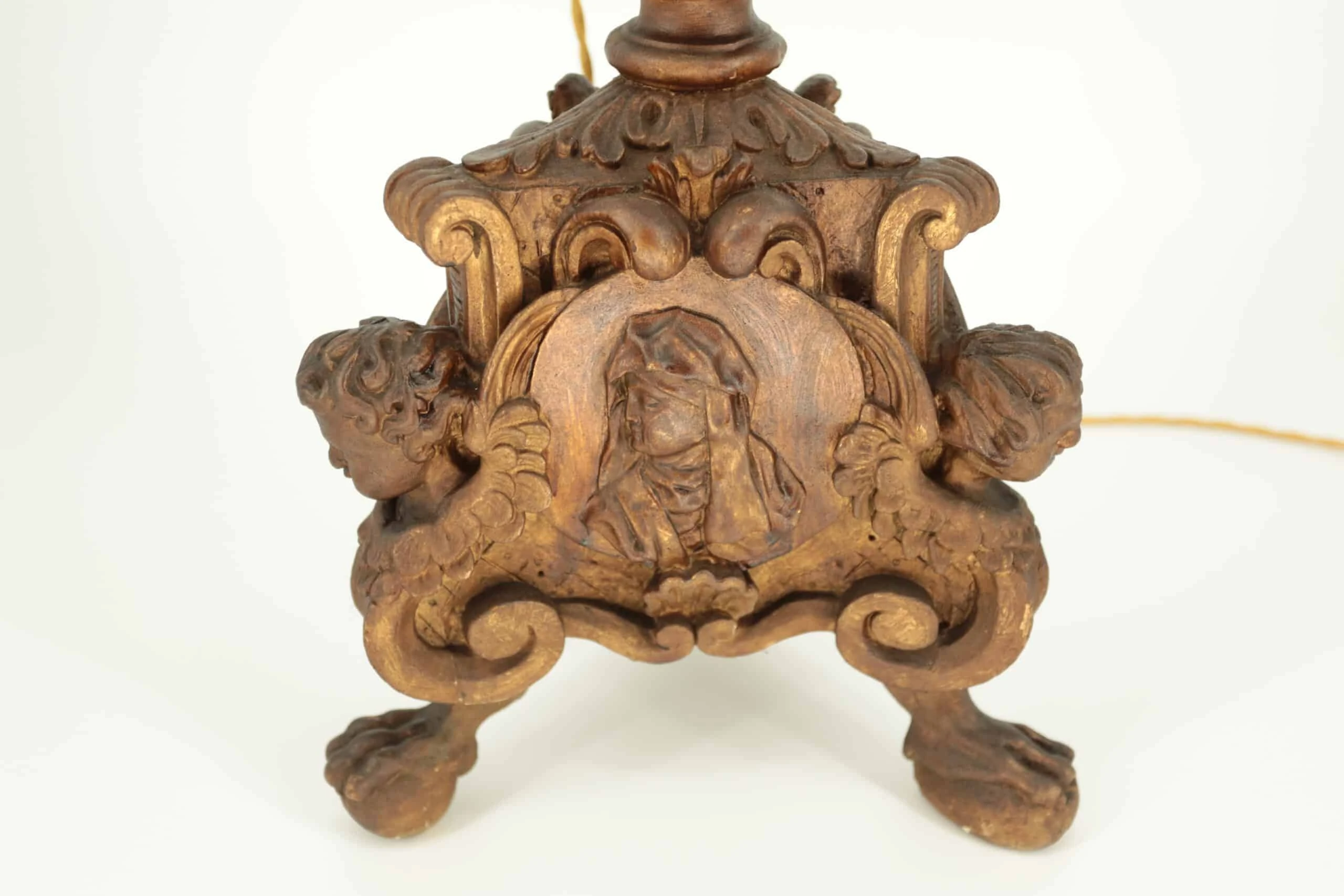 Starožitná stojací lampa s měchýřovým stínidlem