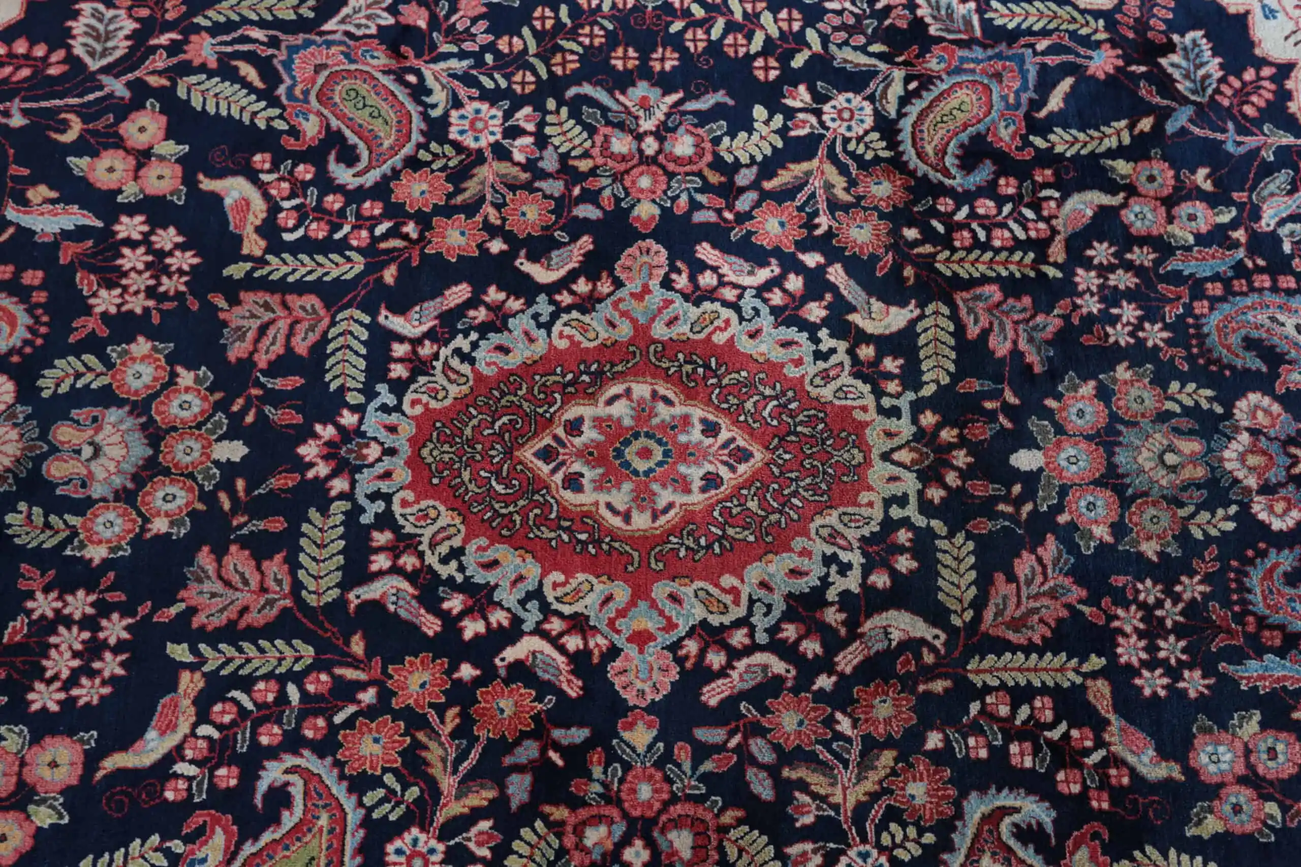 Perský ručně vázaný koberec Jozan 323 x 213 cm