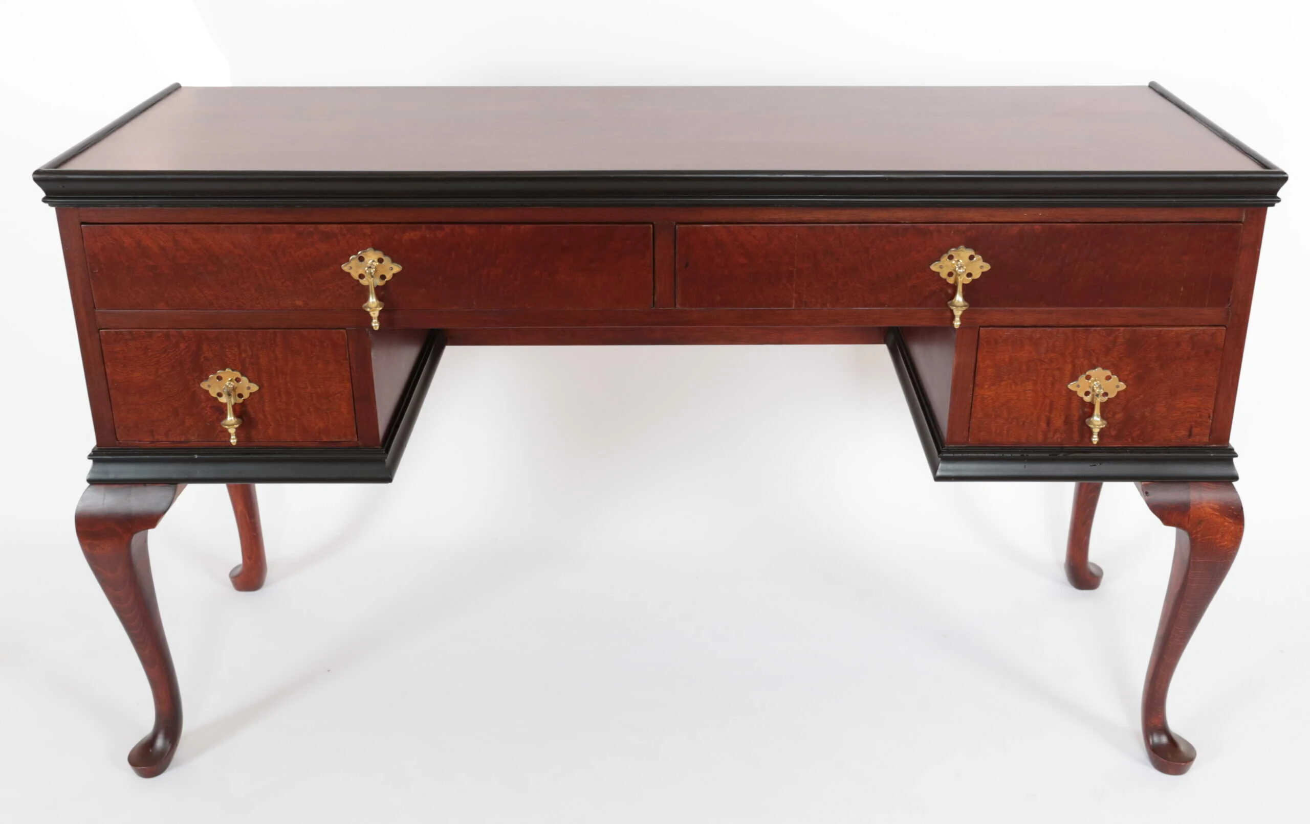 Anglický konzolový stolek. Restaurovaný.