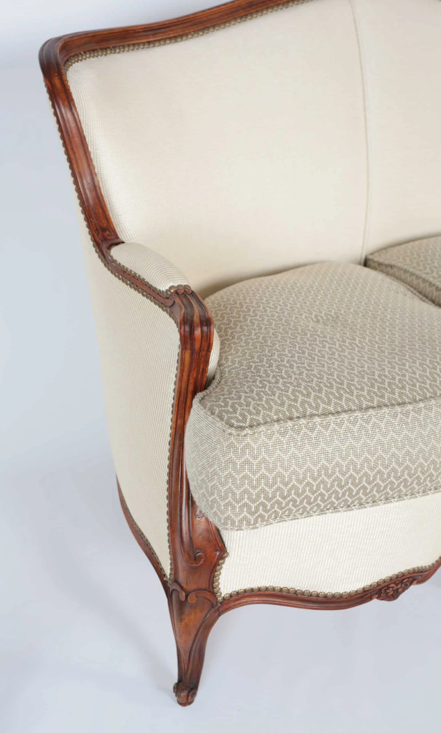 Sofa Ludvík XV nově čalouněná