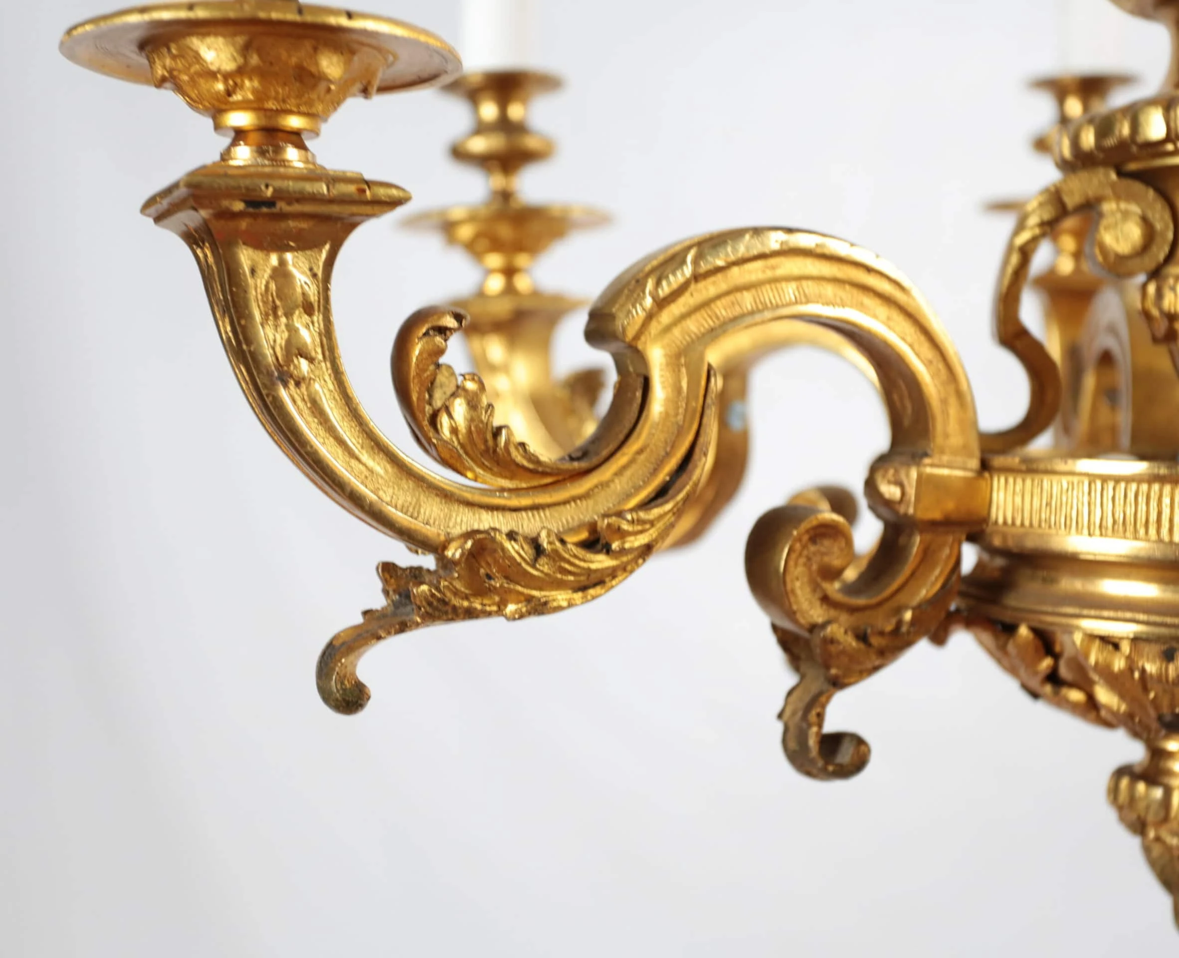 Starožitný lustr zlacený bronz Mazarin