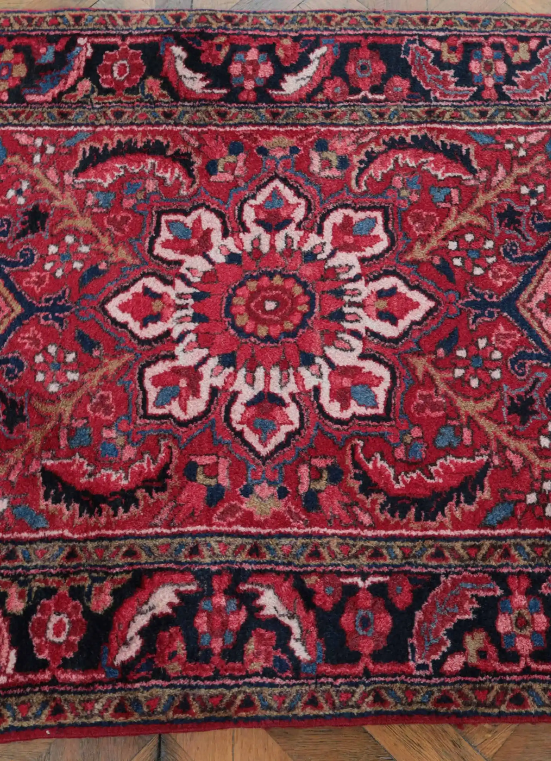 Perský běhoun z Herizu 325 X 109 cm