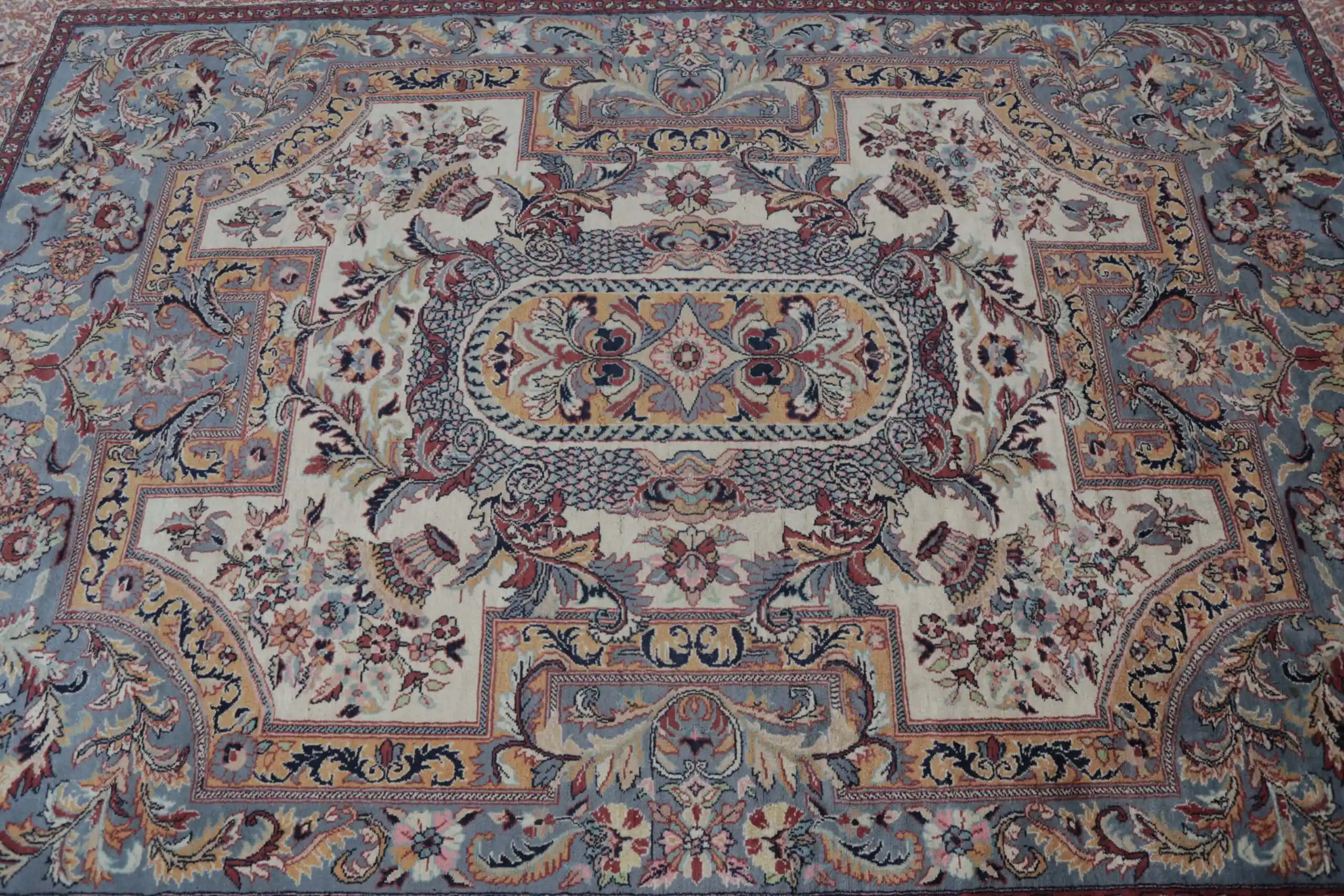 Perský koberec Tabriz 226 X 140 cm