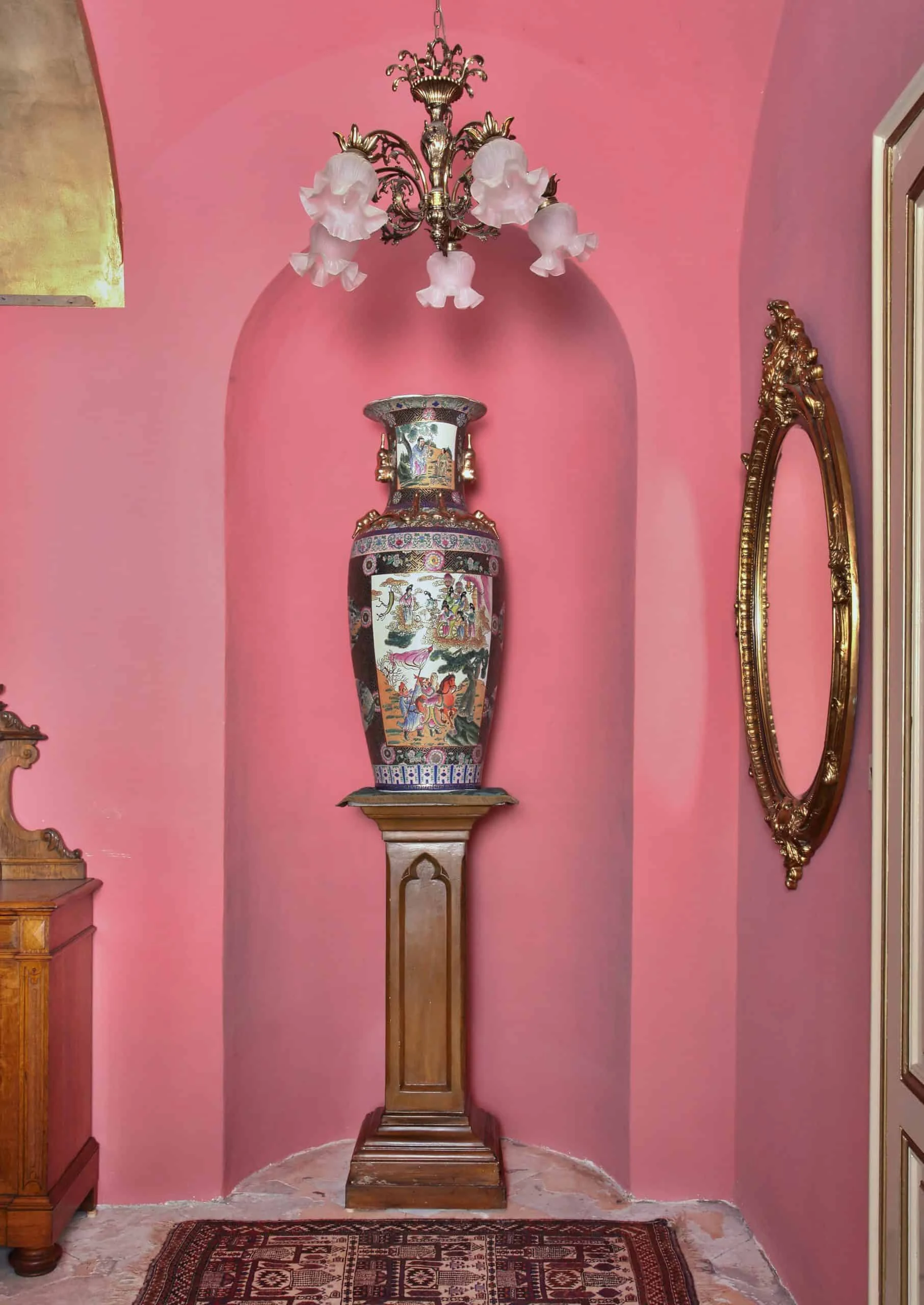 Velká čínská váza Kanton V 124 cm. Značená