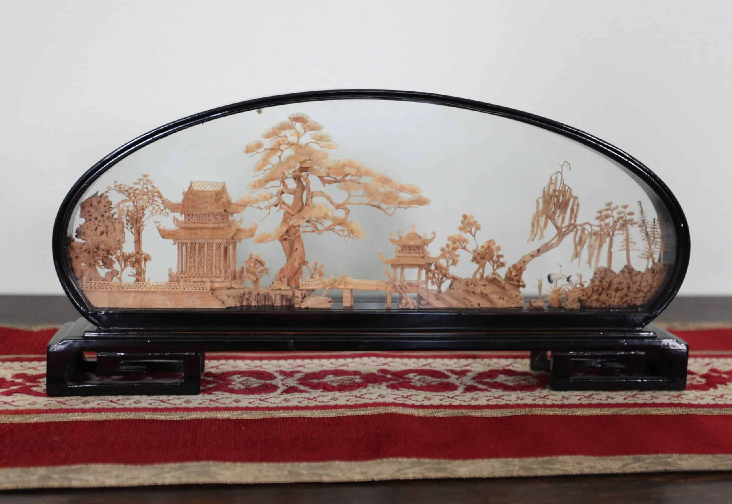 Model čínské zahrady se stavbami