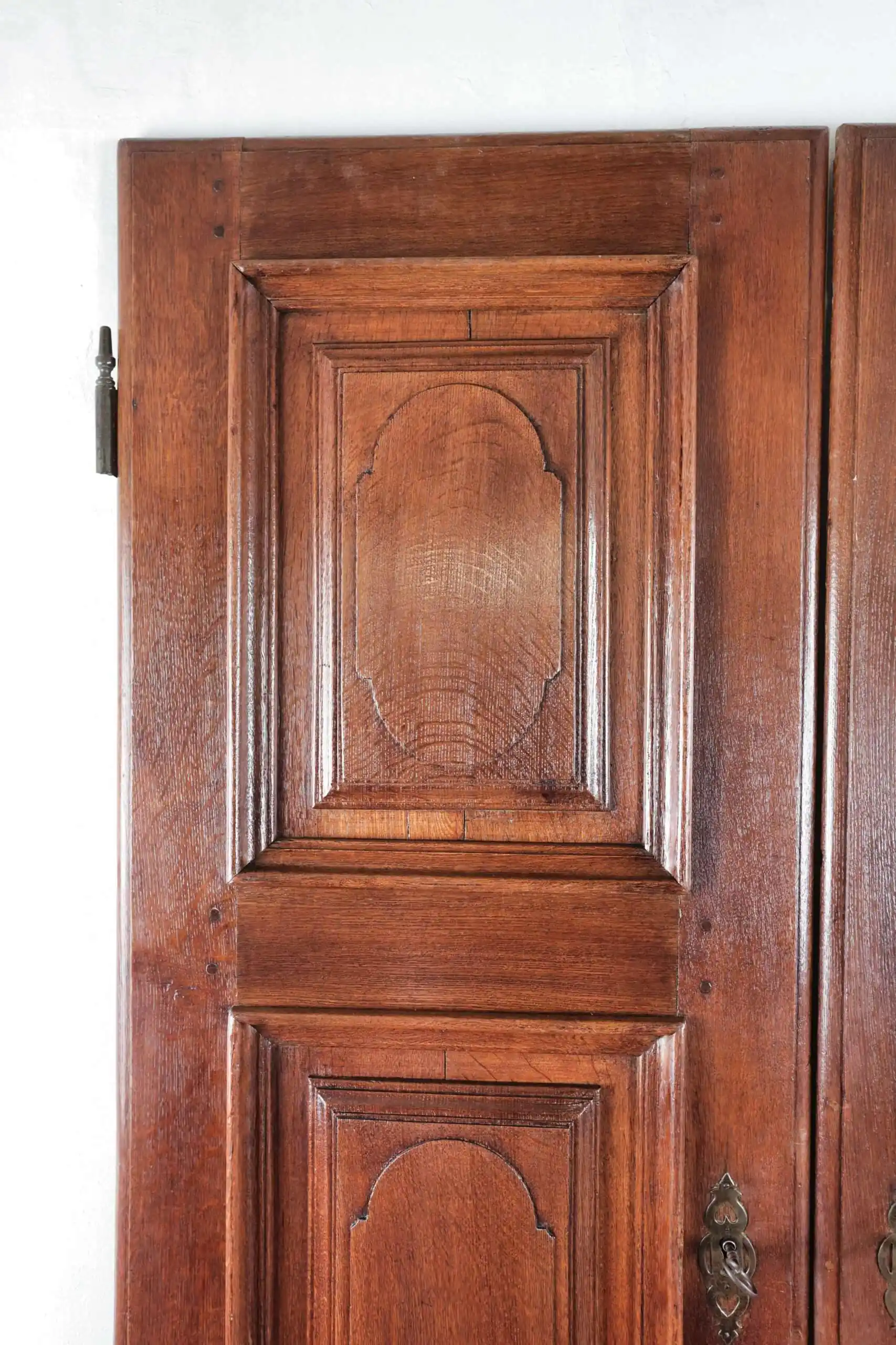 Starožitné dubové dveře z 18. století