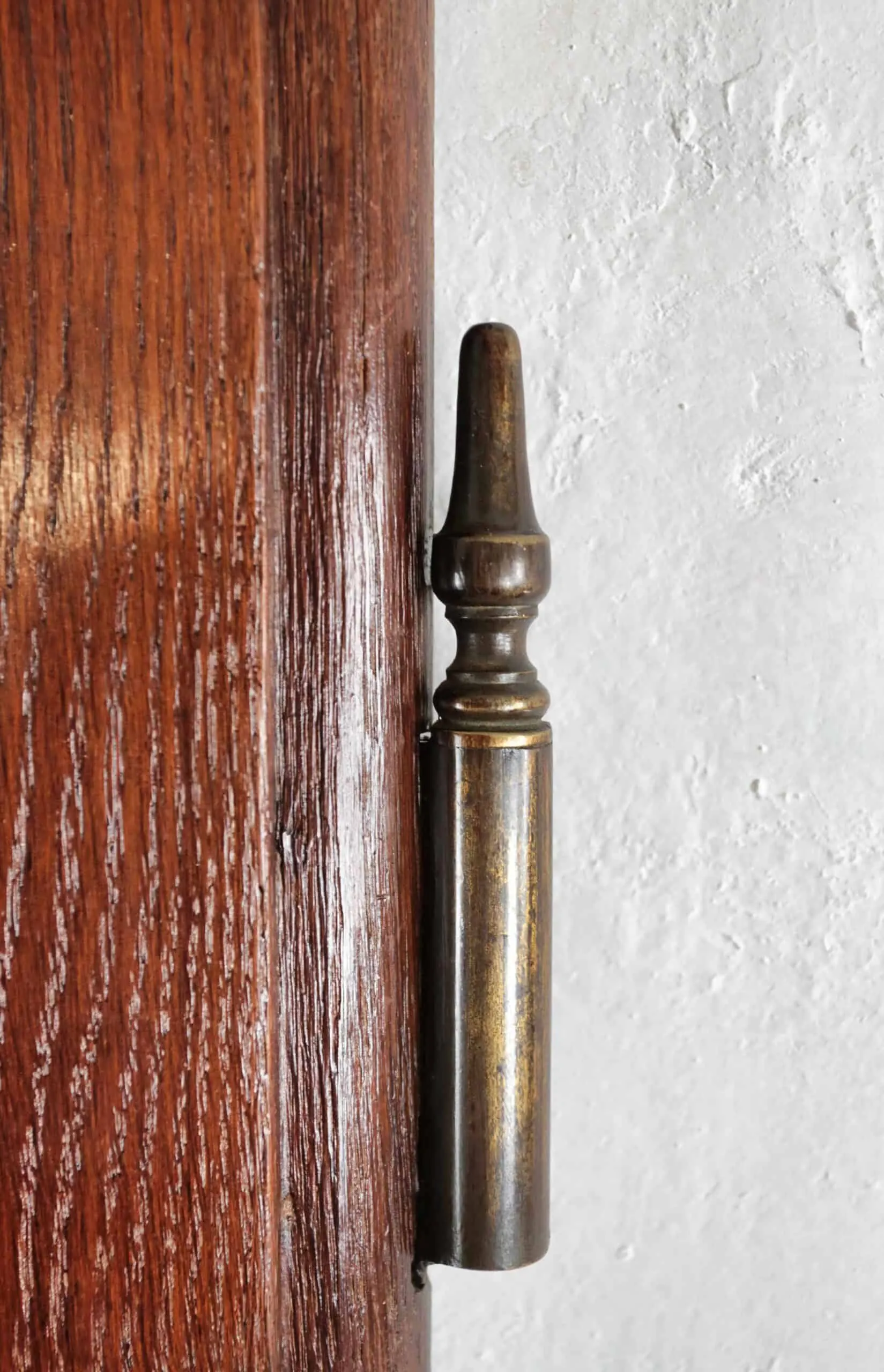 Starožitné dubové dveře z 18. století