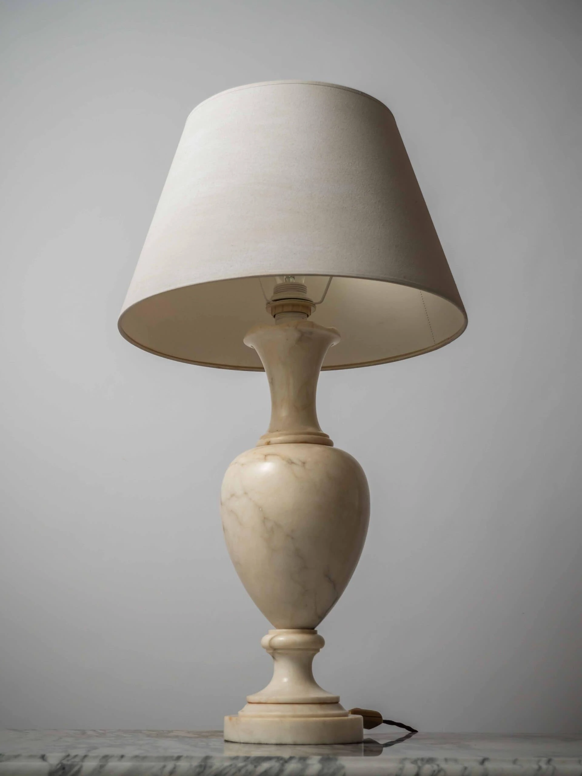 Velká mramorová lampa výška 70 cm