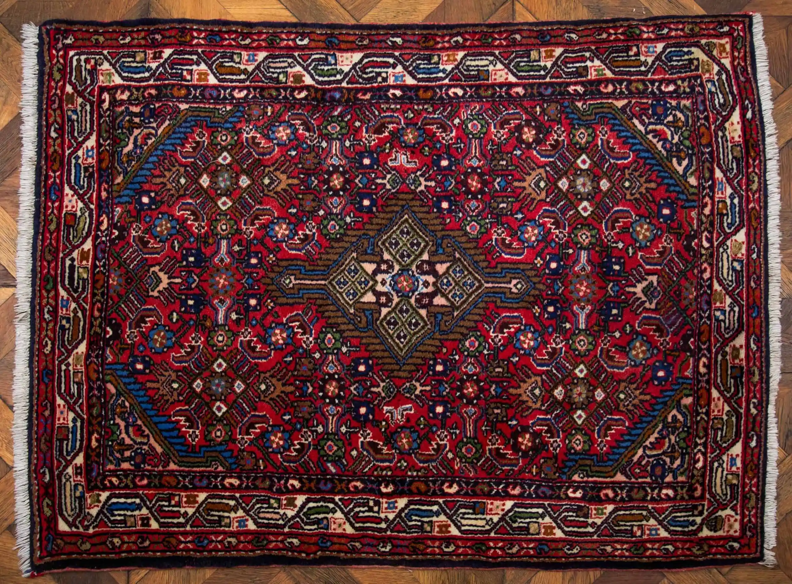 Ručně vázaný koberec z perského Hamadanu 142 X 103 cm