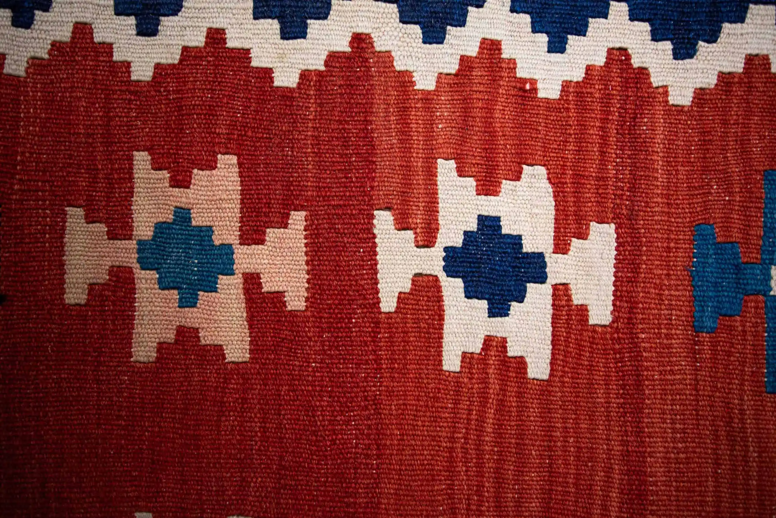 Ručně vázaný kelim Ghashghai 130 X 83 cm