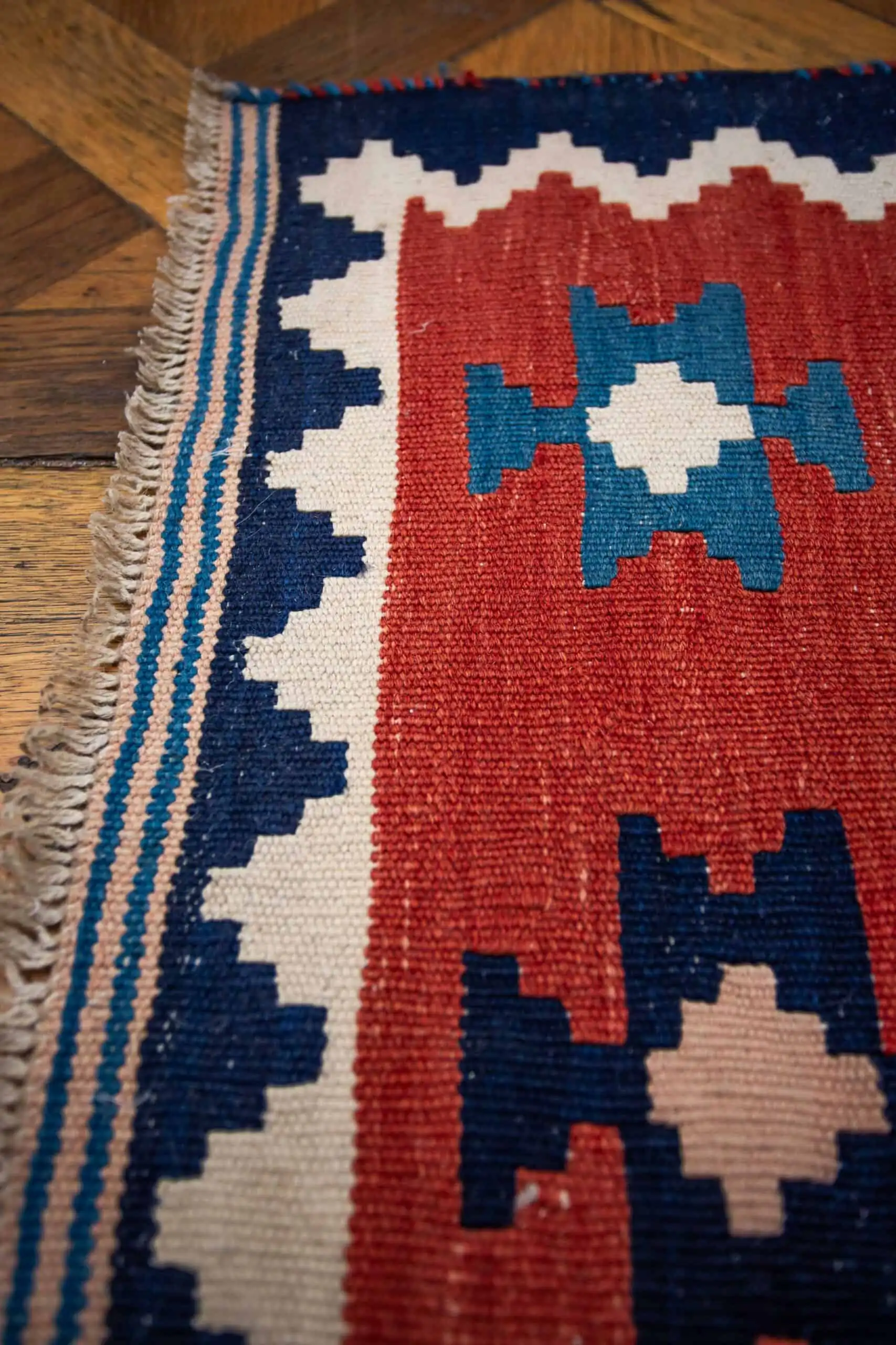 Ručně vázaný kelim Ghashghai 130 X 83 cm