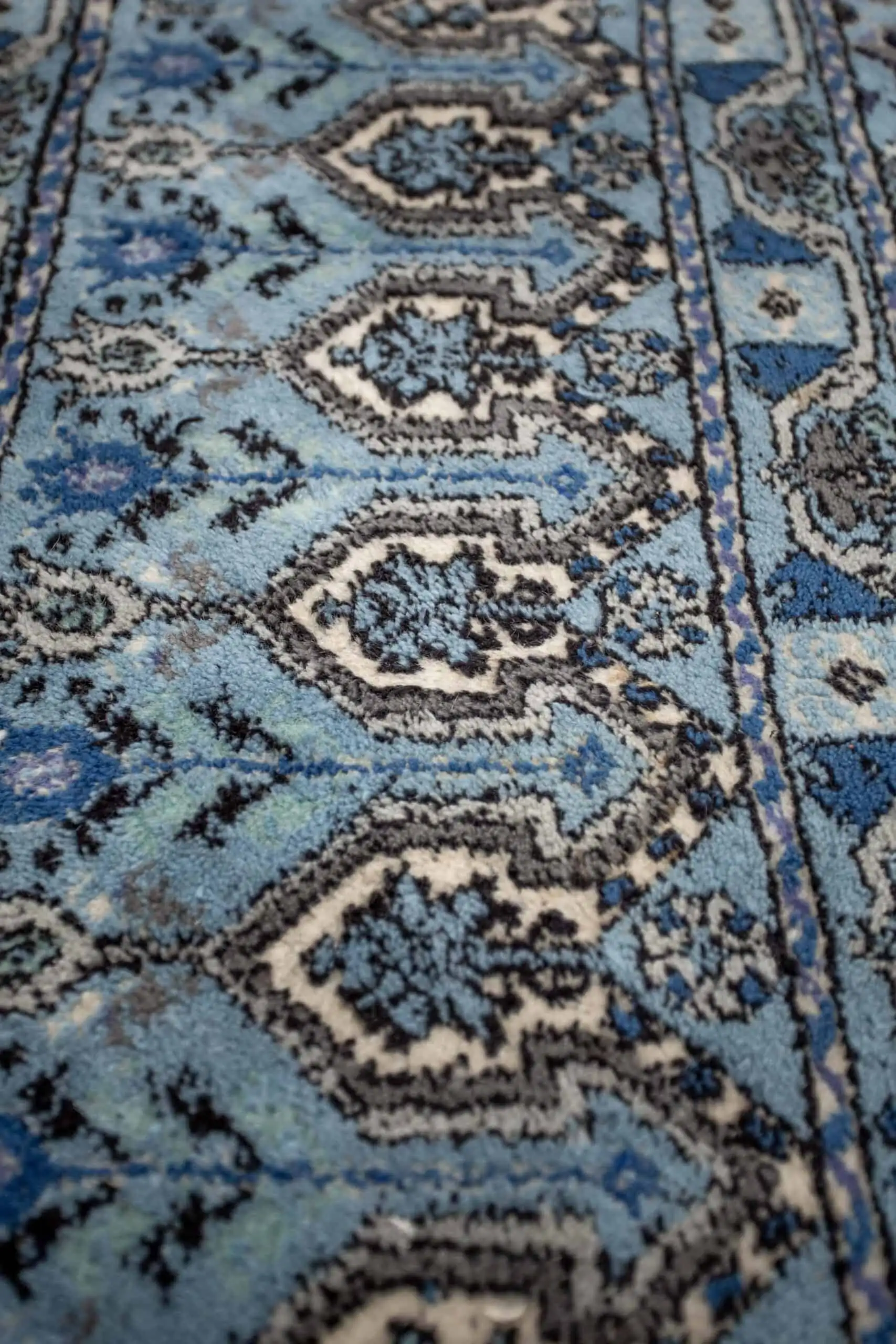 Orientální vlněný koberec z Tunisu modrý 305 X 395 cm