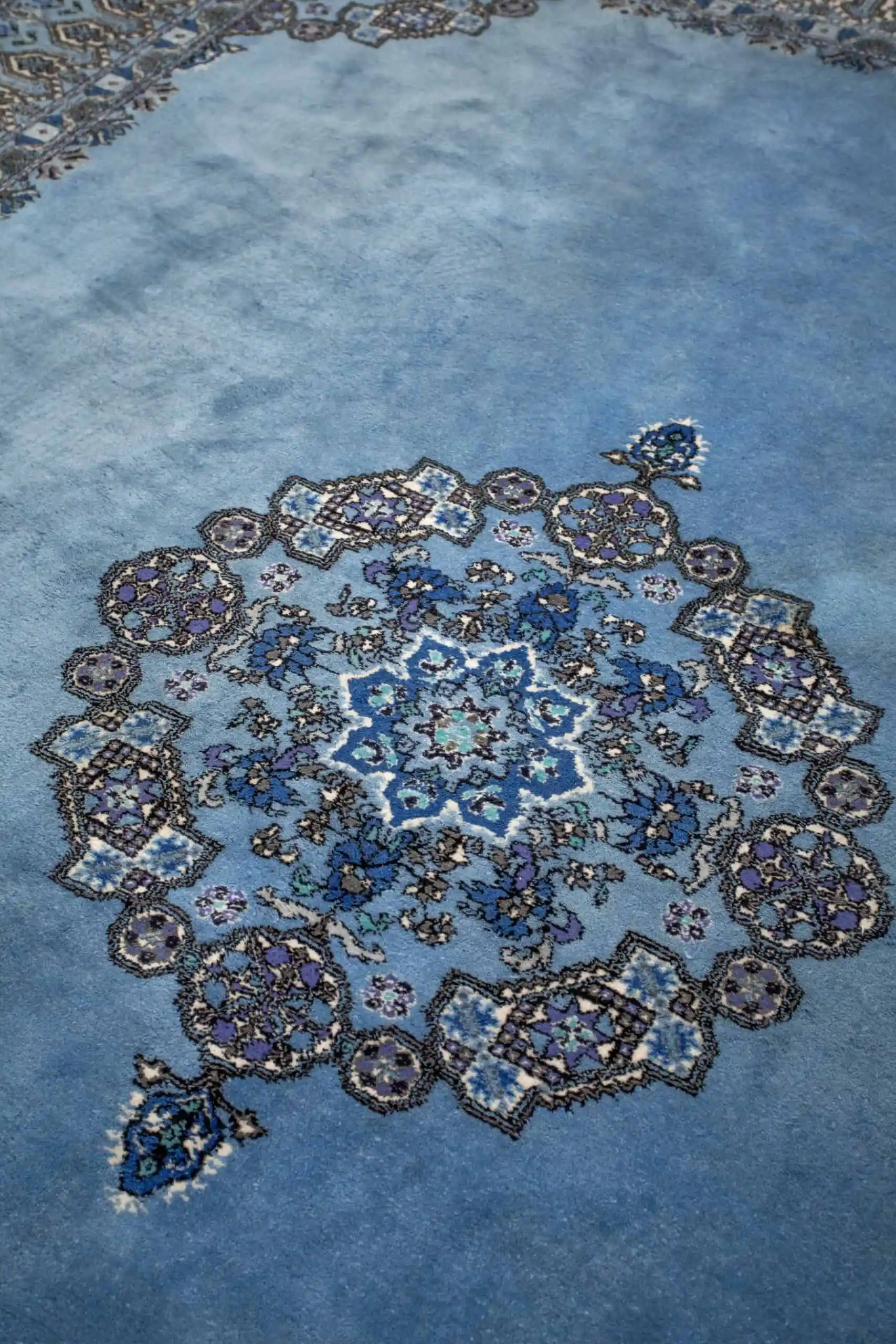 Orientální vlněný koberec z Tunisu modrý 305 X 395 cm