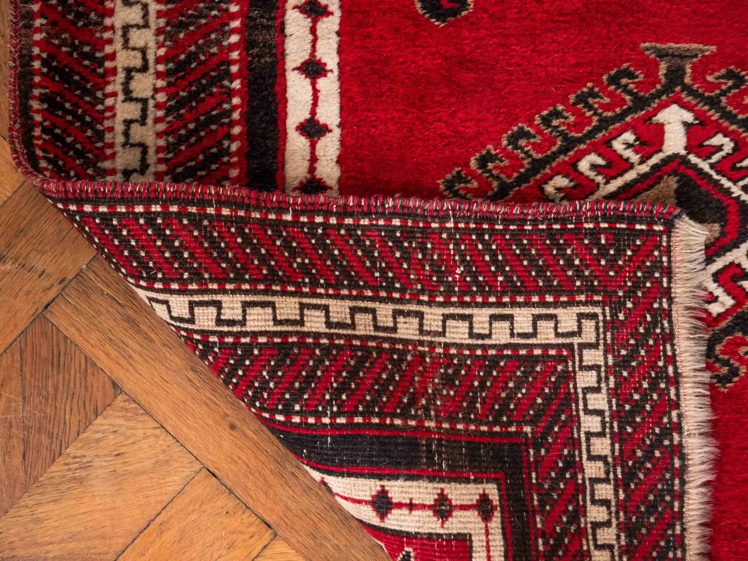 Perský nomádský koberec z vlny 199 X 97 cm