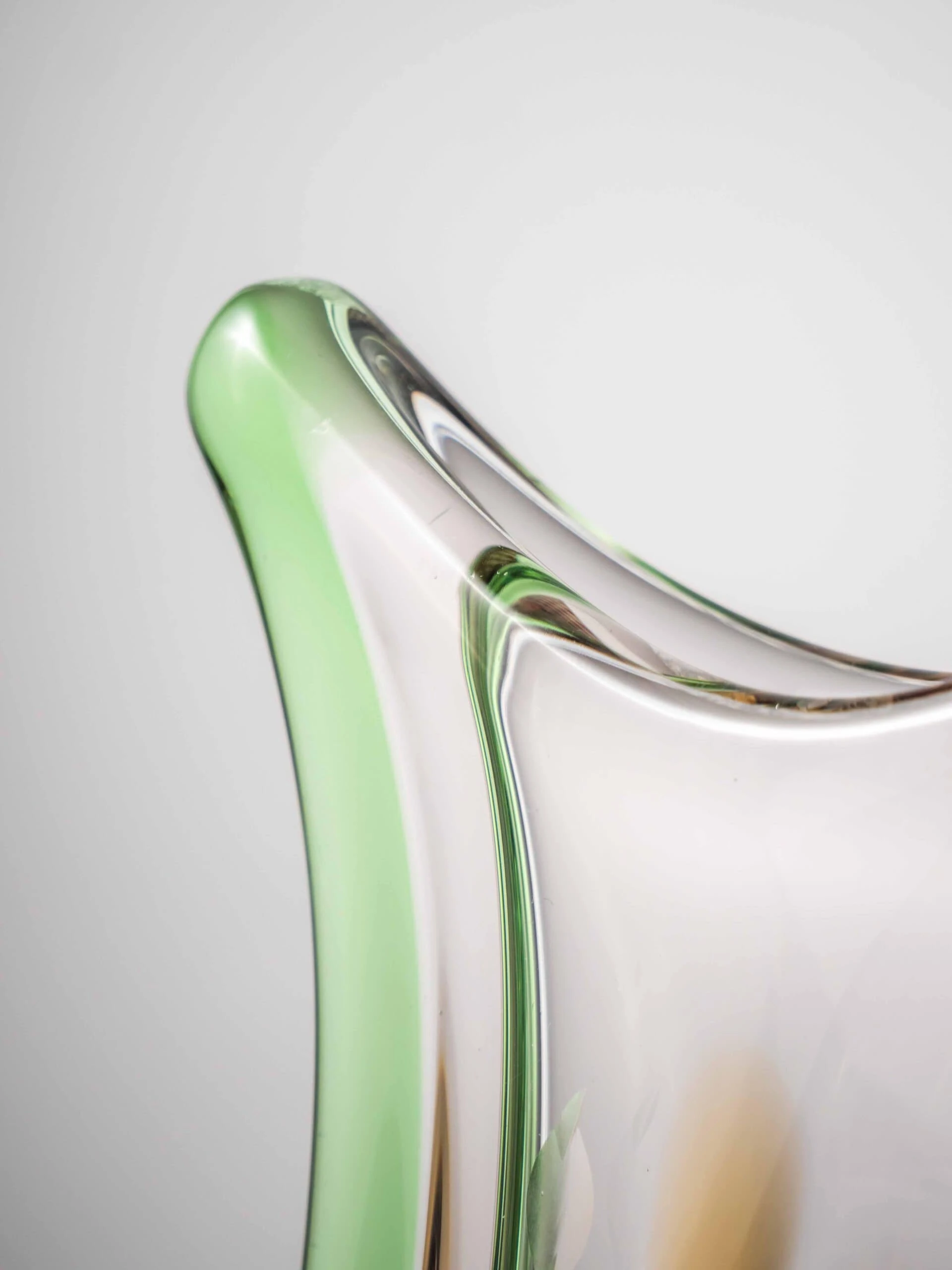 Hutní váza rytá František Zemek výška 30 cm