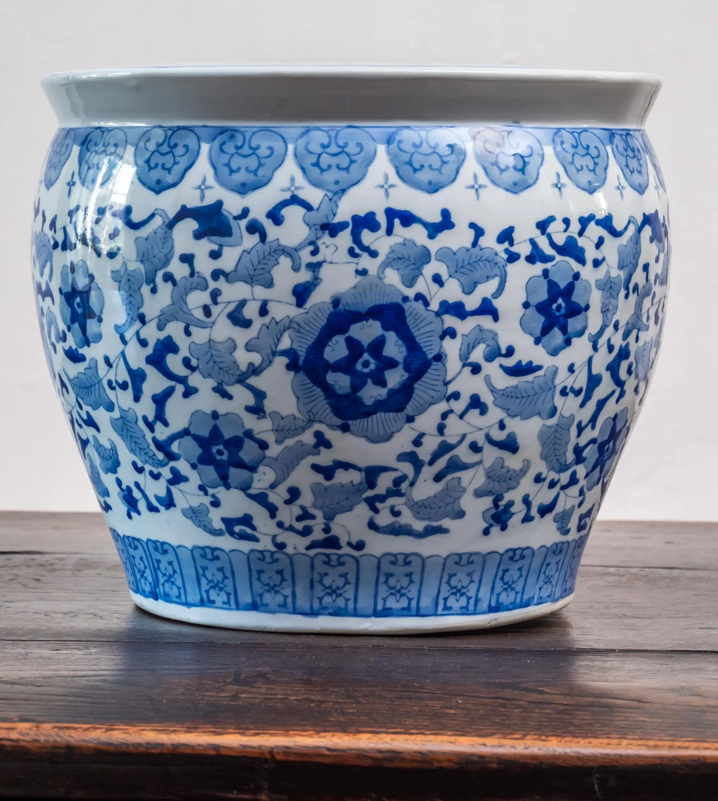 Ručně malovaný květináč v 30,5 cm