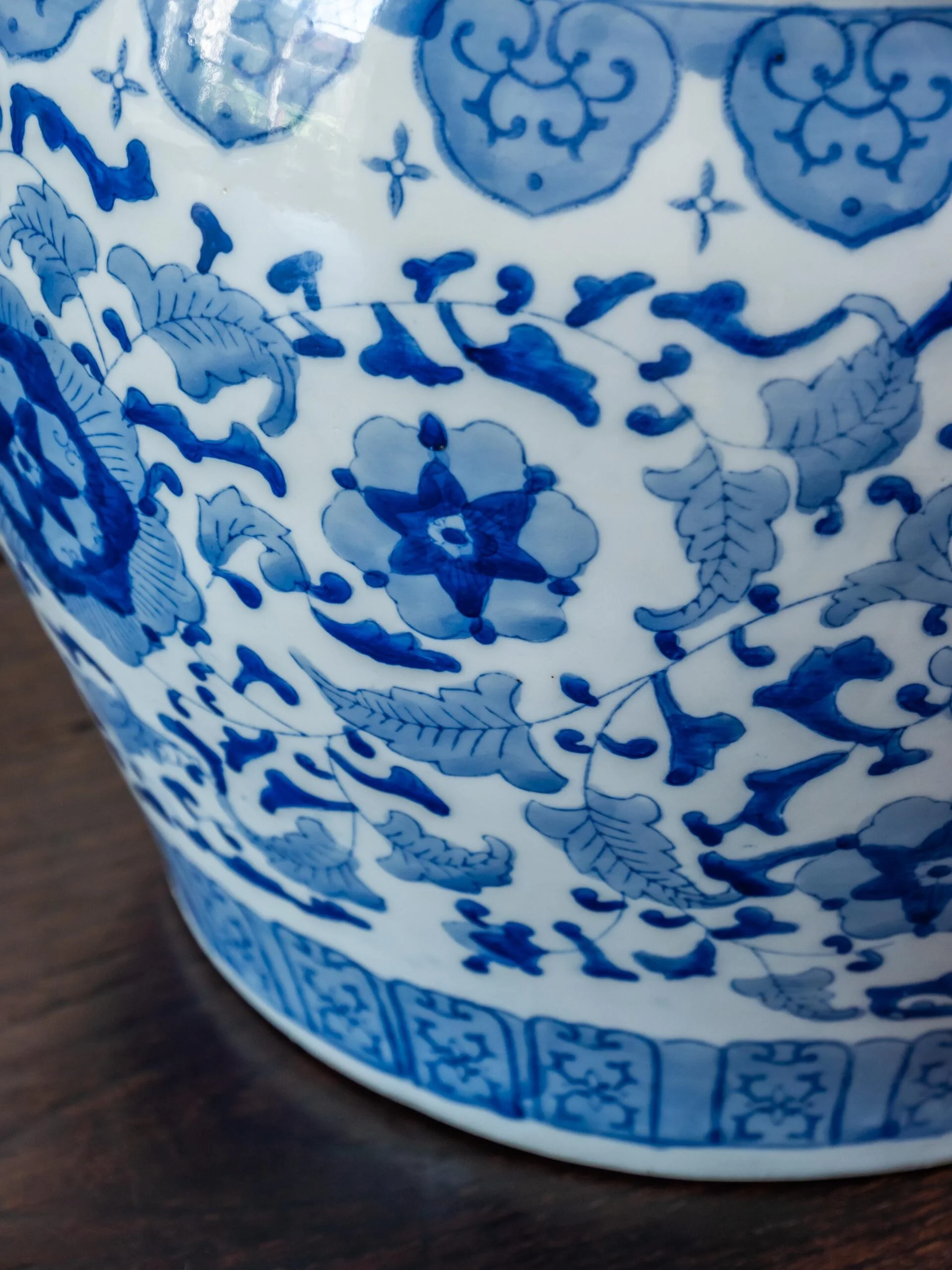 Ručně malovaný květináč v 30,5 cm