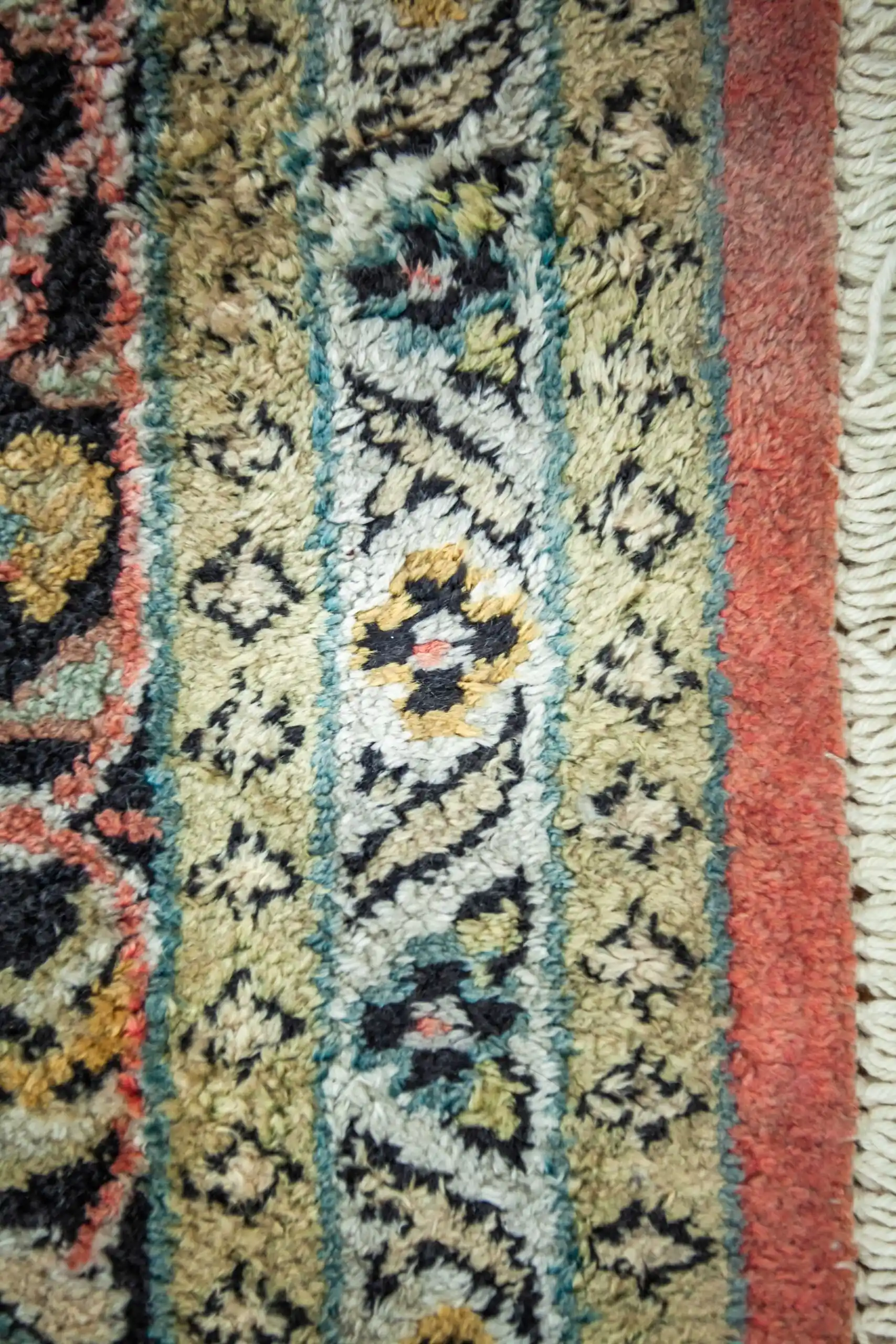 Hedvábný koberec z kašmíru strom života 197 X 118 cm