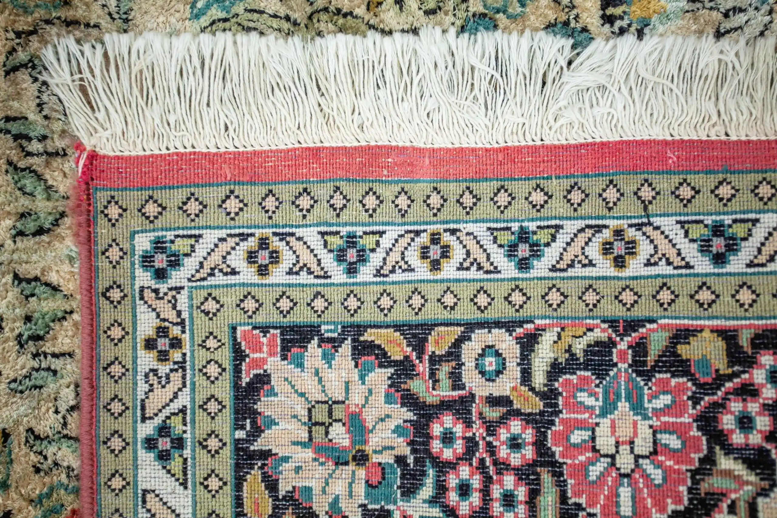 Hedvábný koberec z kašmíru strom života 197 X 118 cm