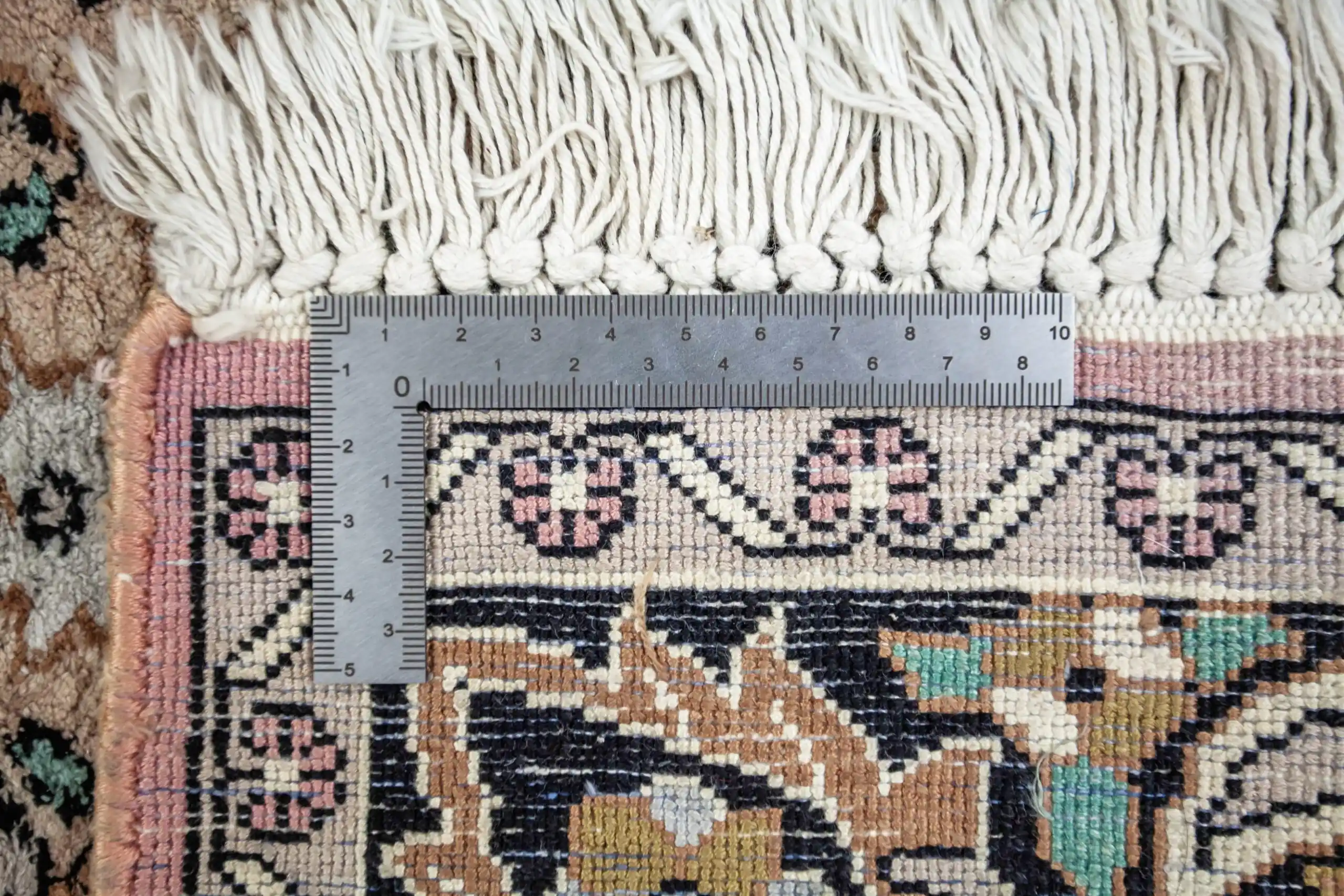 Hedvábný koberec z Kašmíru 188 X 125 cm