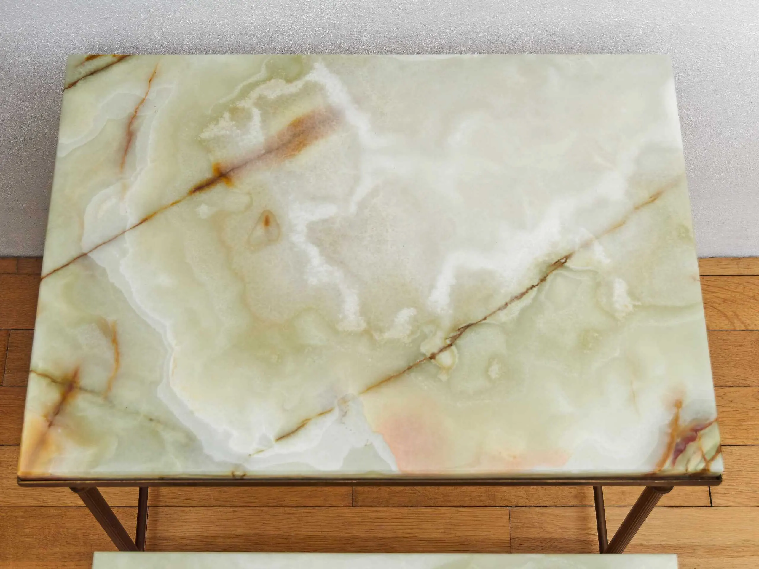 Francouzské hnízdové stolky / odkládací s onyxem