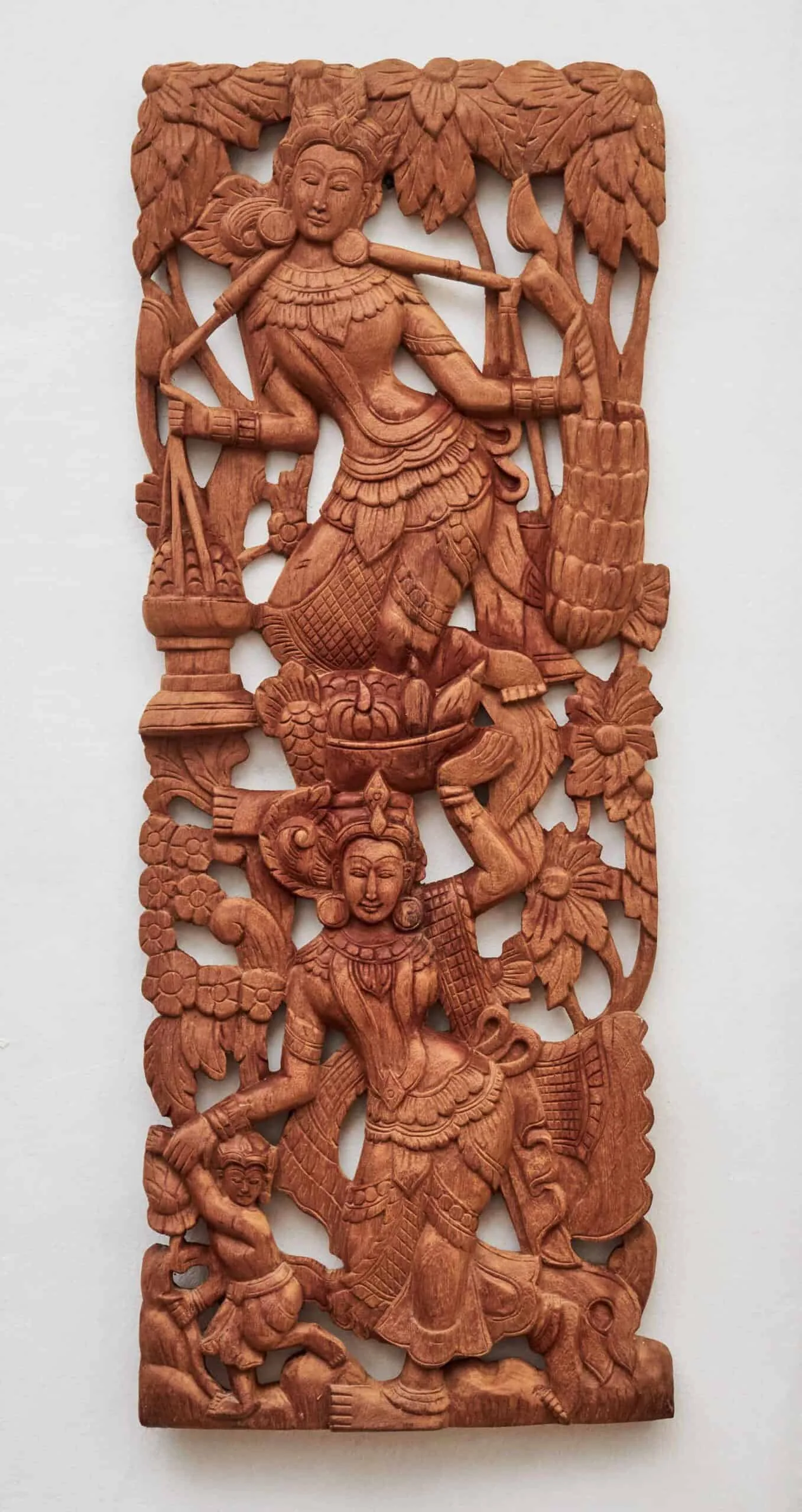 Vyřezávaný dřevěný panel z Bali