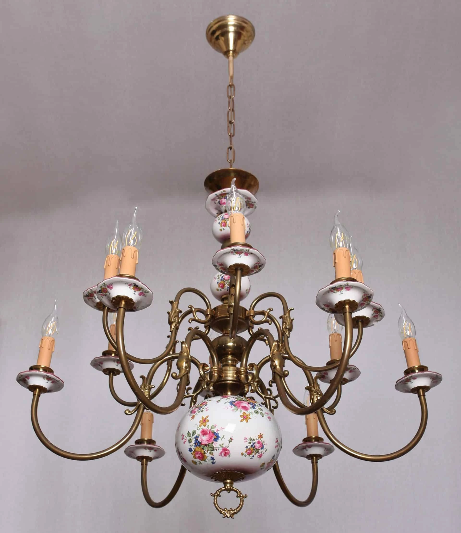 Dvoupatrový holandský lustr s rybami. Zrestaurovaný