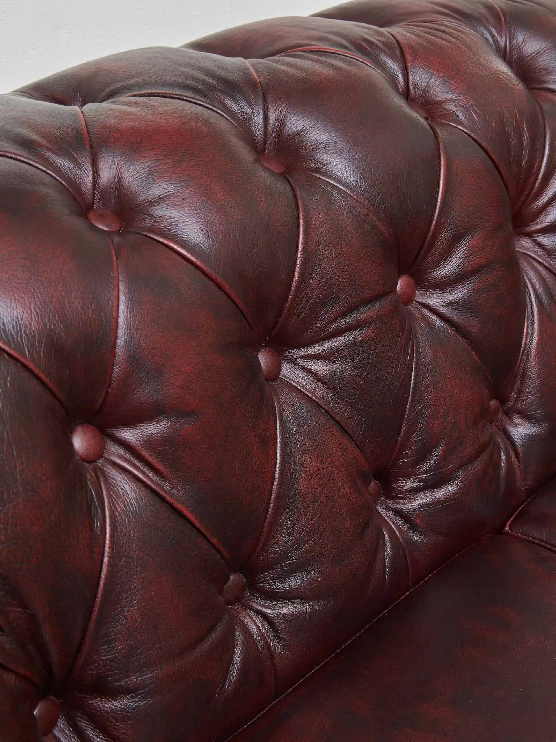 Pohovka Chesterfield top kůže
