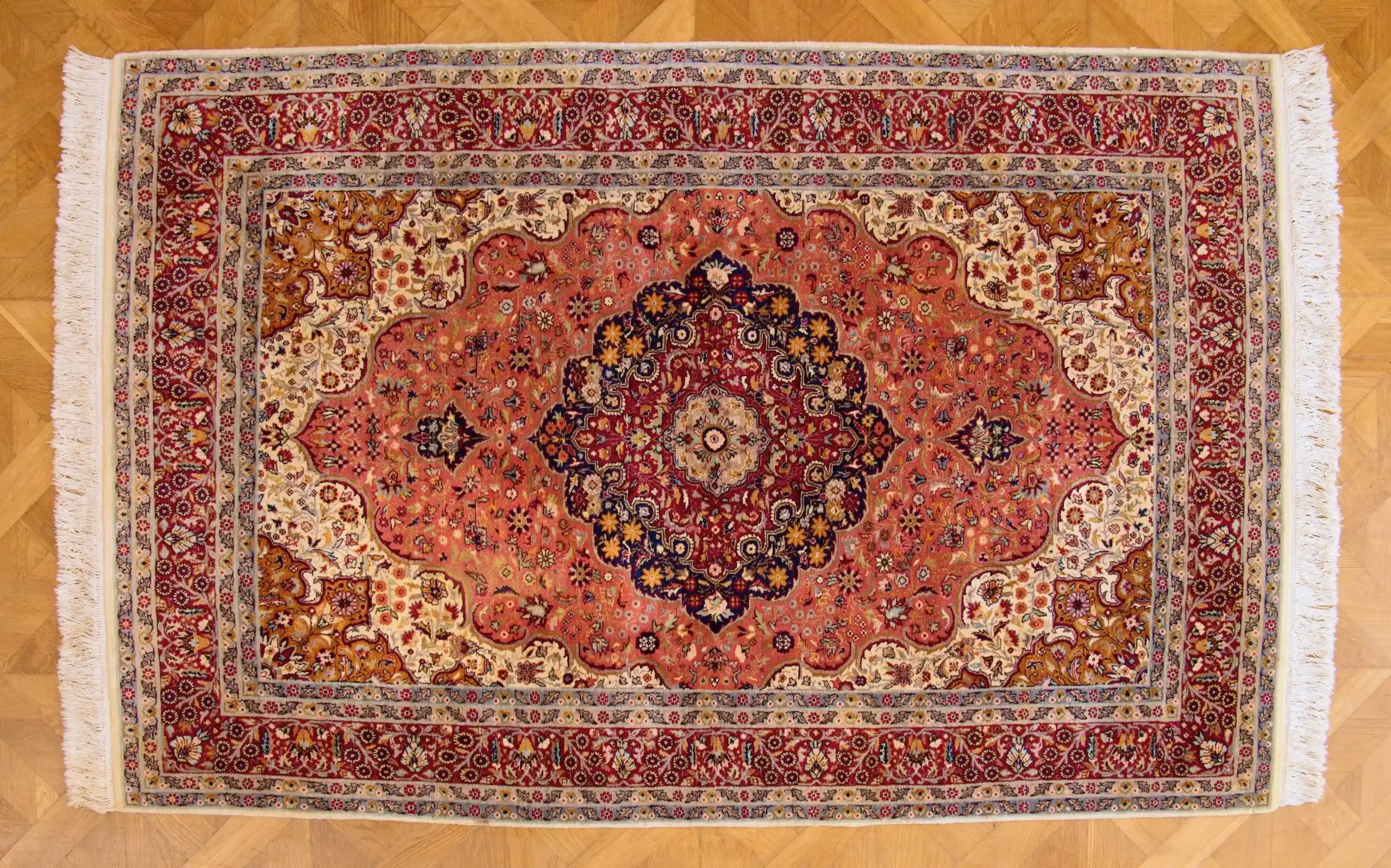 Perský koberec Royal Tabríz 228 × 140 cm
