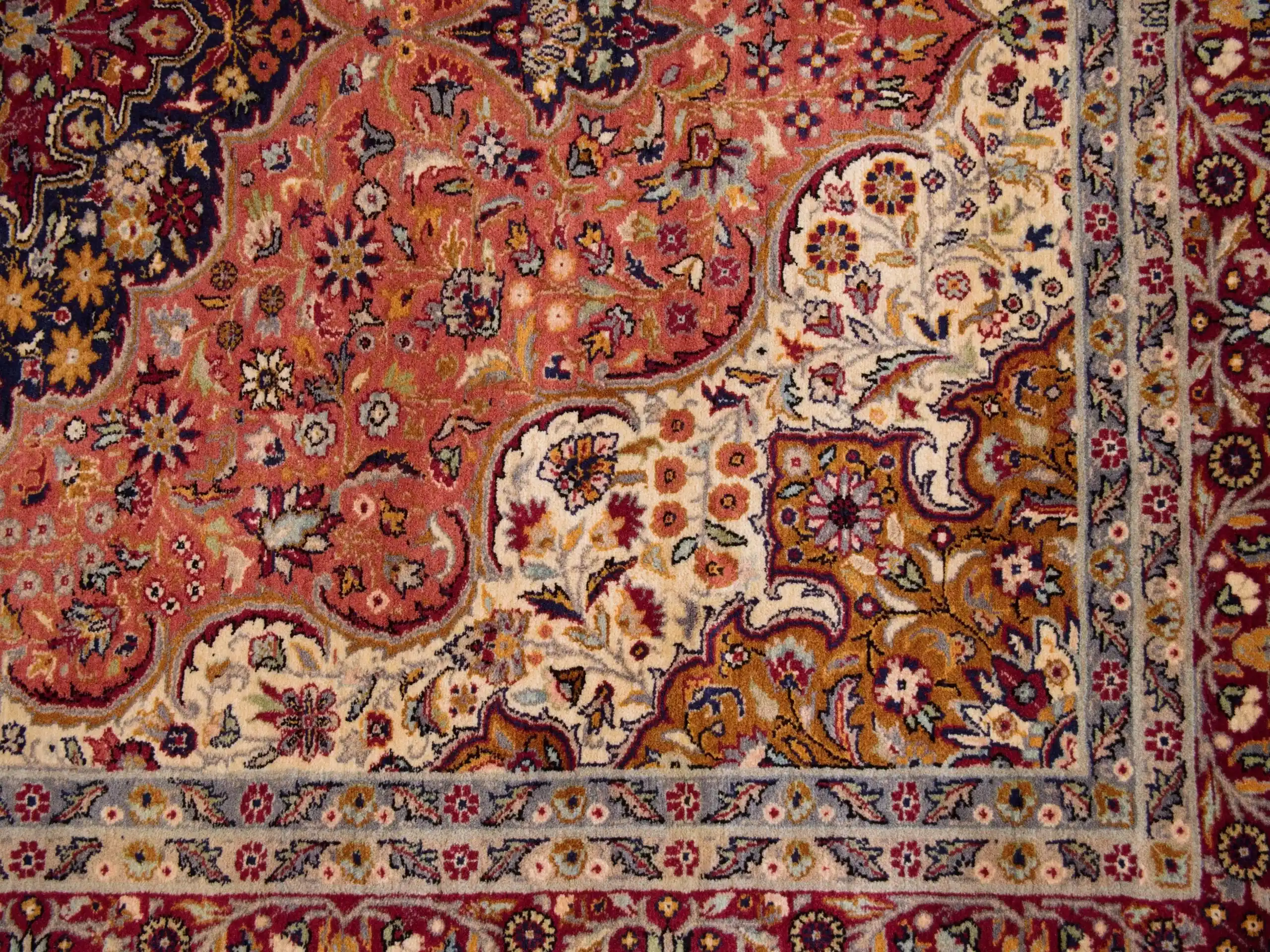 Perský koberec Royal Tabríz 228 × 140 cm